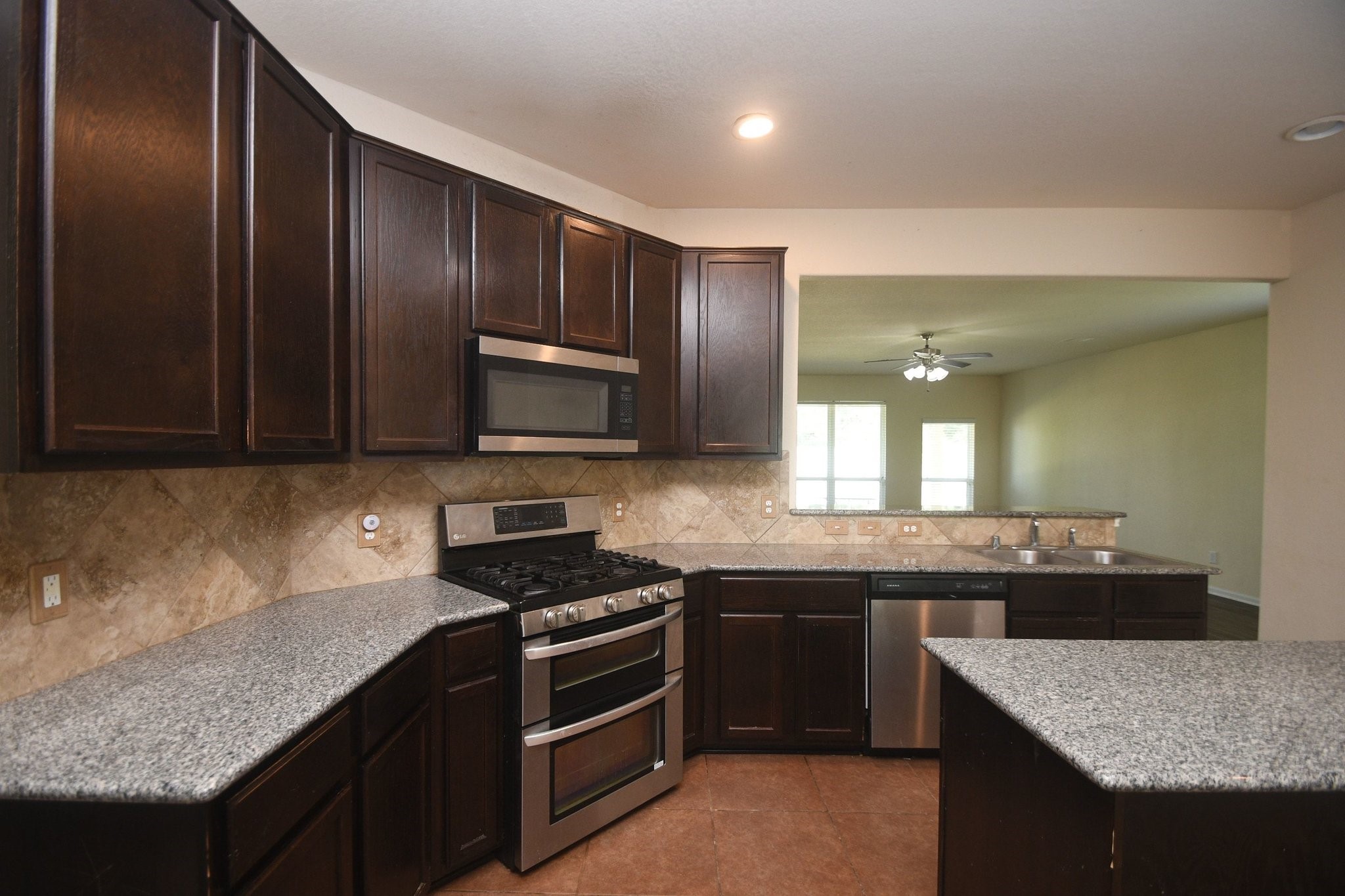 15447 Signal Ridge Way Property Photo 5