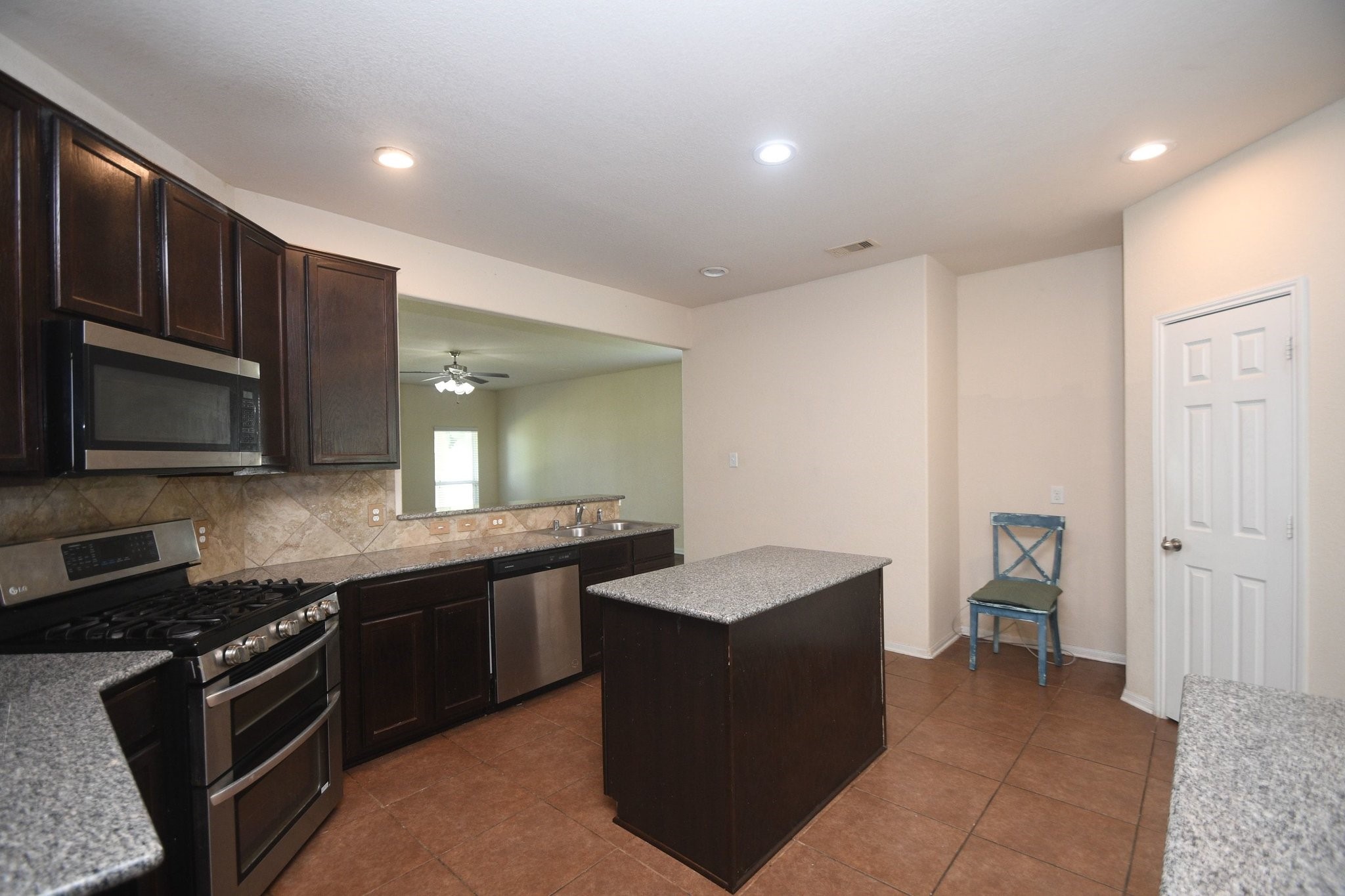 15447 Signal Ridge Way Property Photo 6