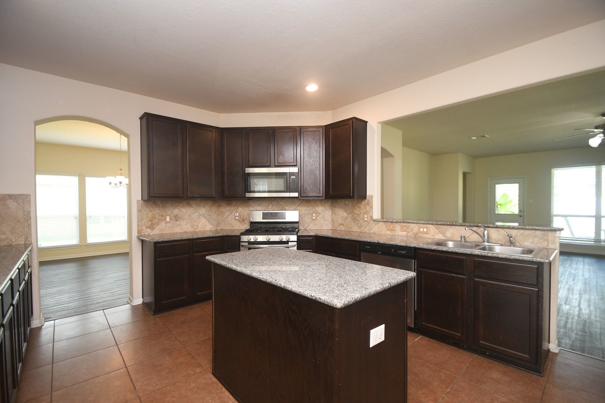 15447 Signal Ridge Way Property Photo 17