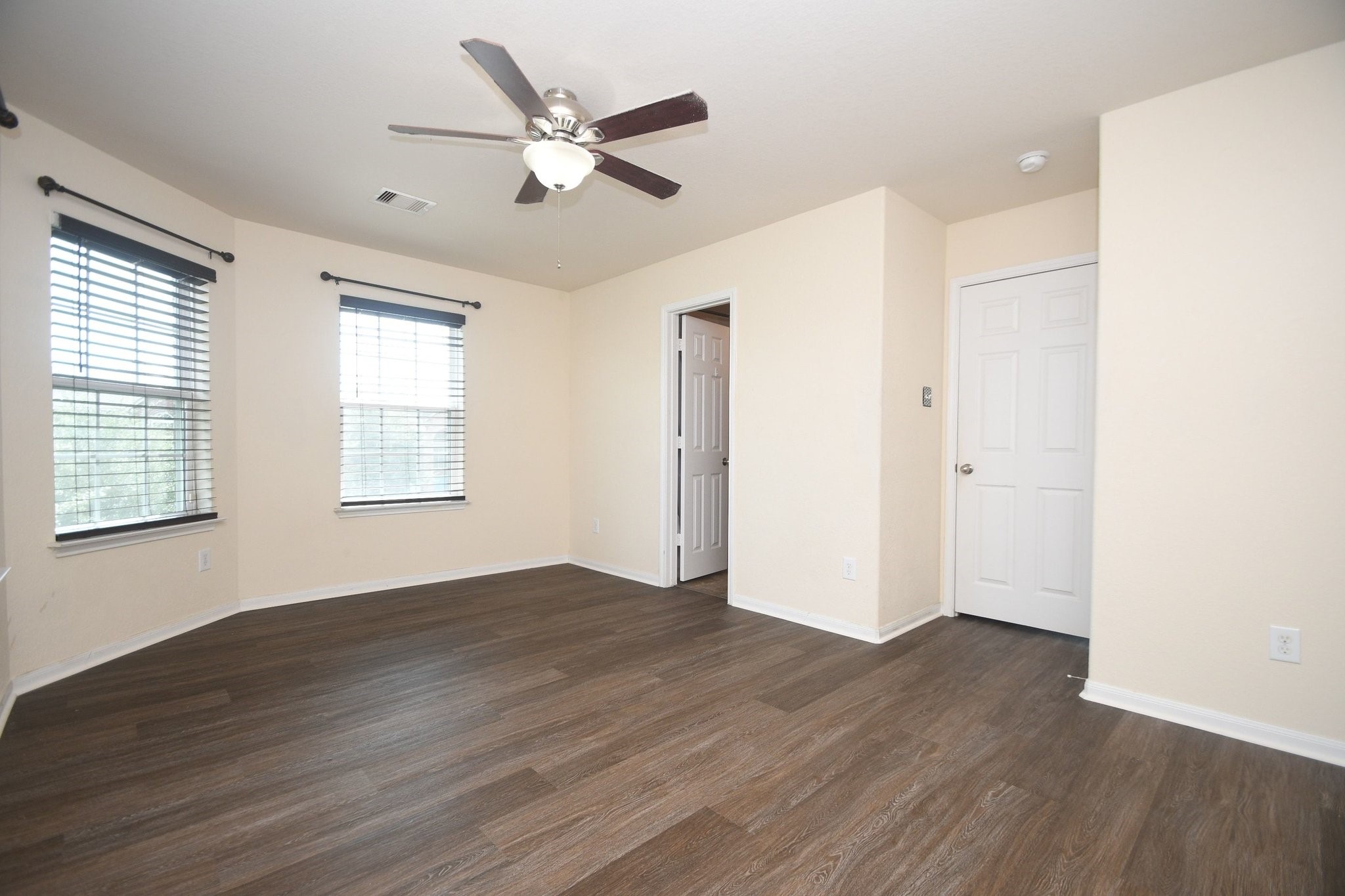 15447 Signal Ridge Way Property Photo 34