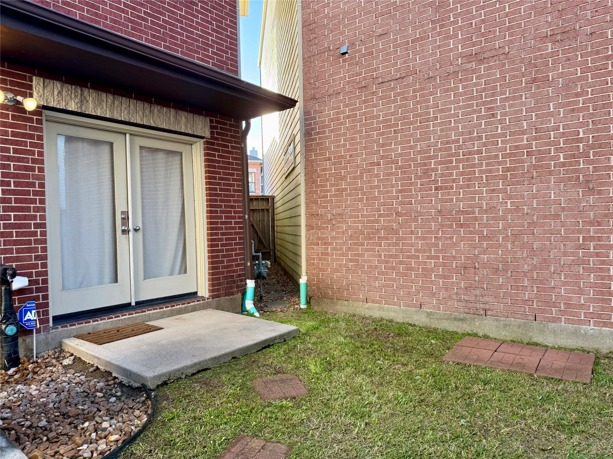 9833 Sandra Ann Court Property Photo 27