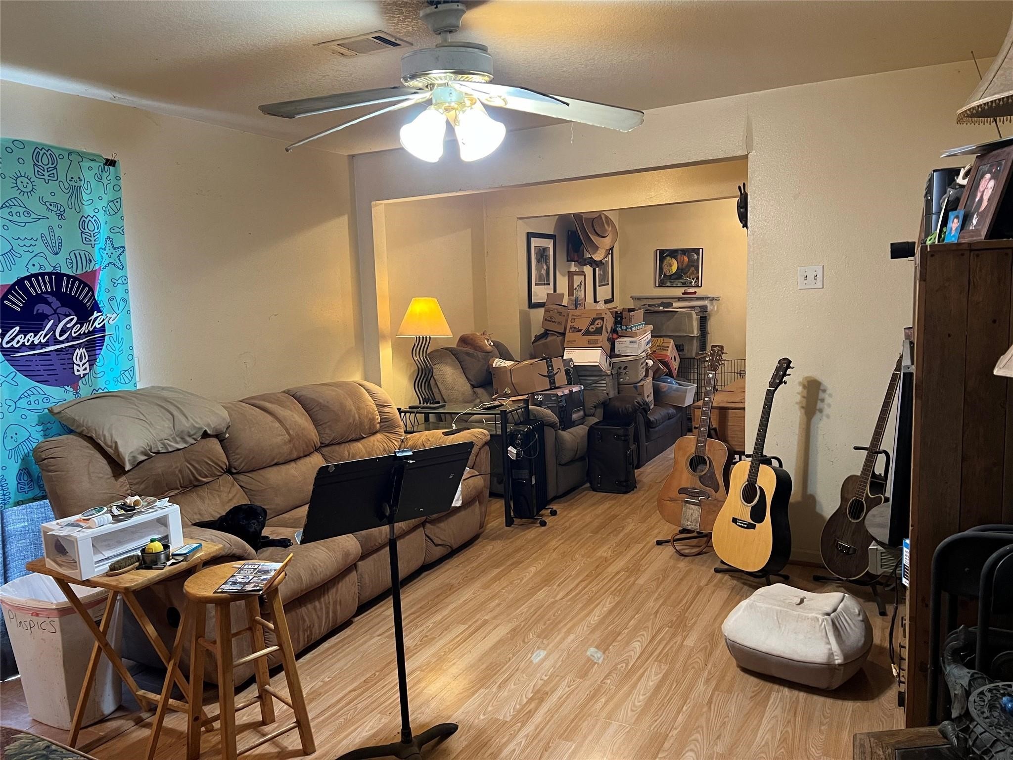 2416 E Bayshore Drive Property Photo 6