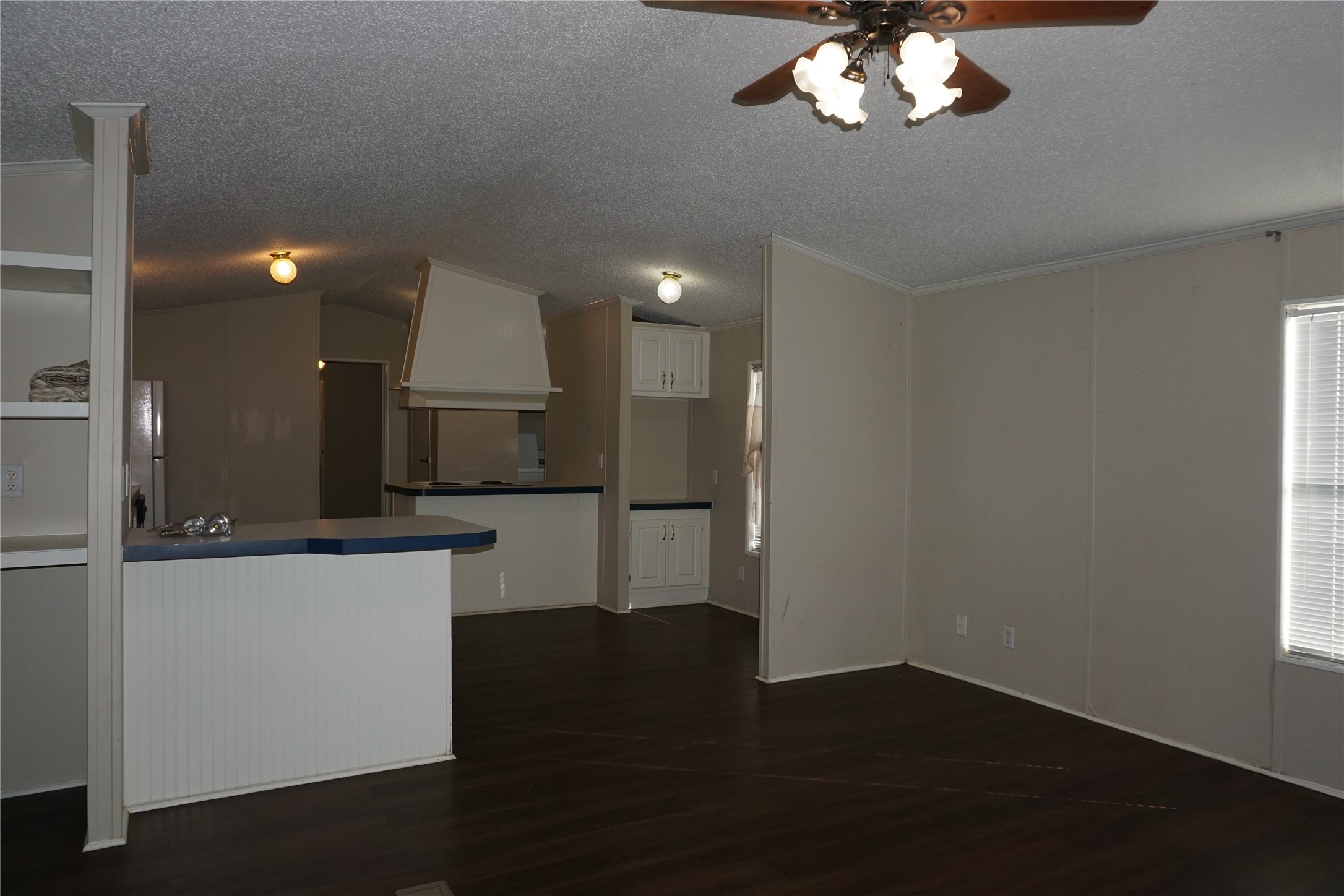 9999 Elder Street Property Photo 5