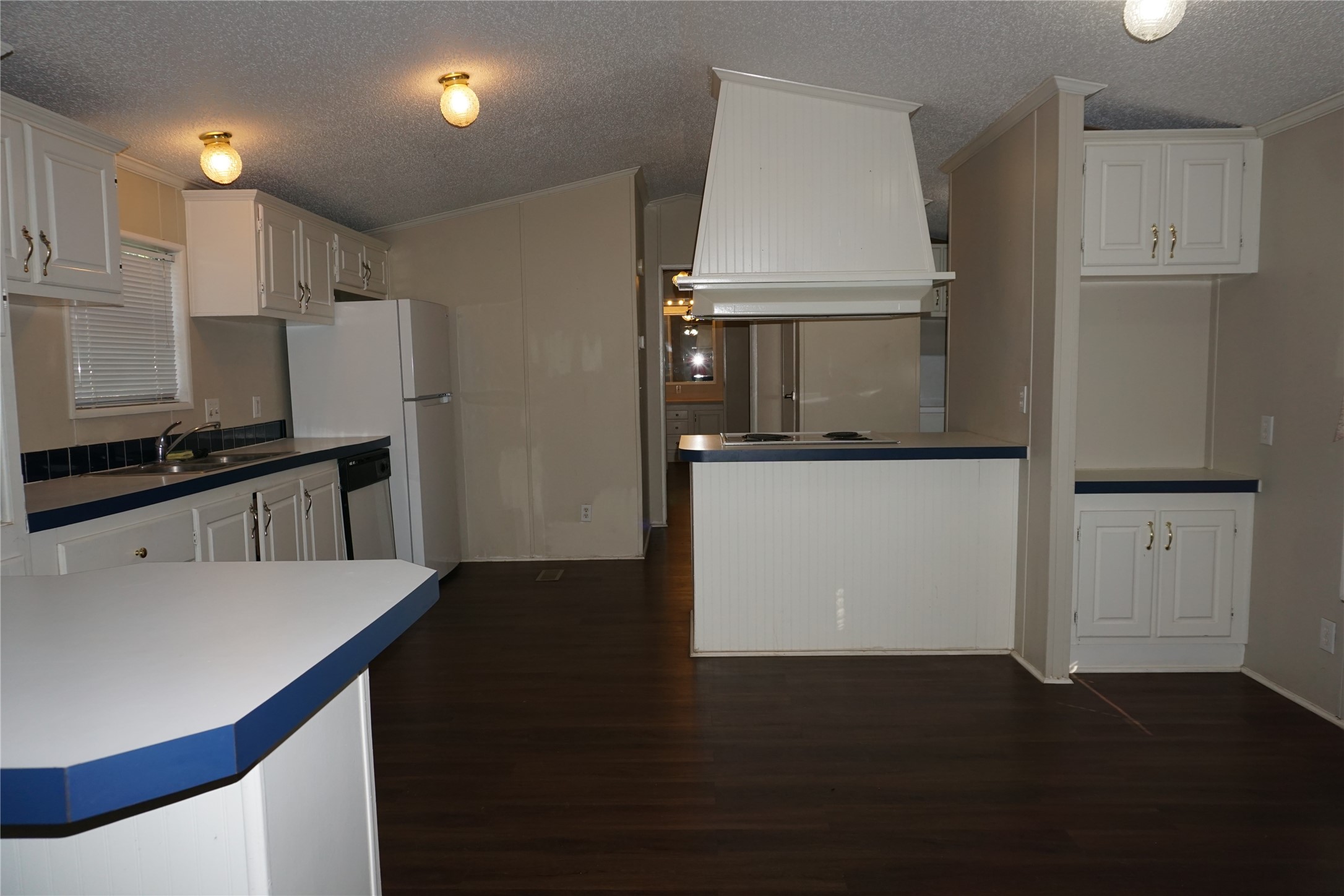 9999 Elder Street Property Photo 6
