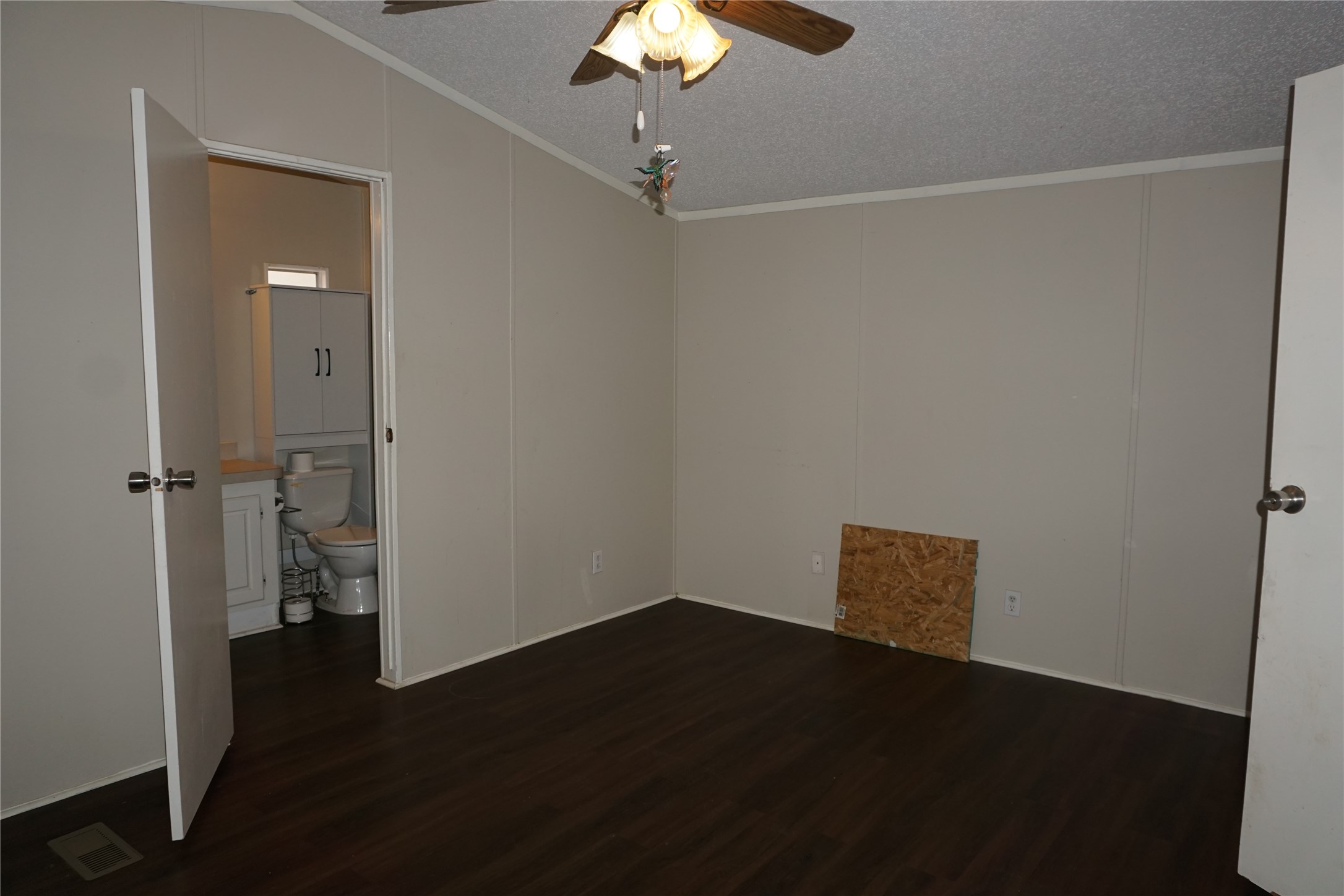 9999 Elder Street Property Photo 14