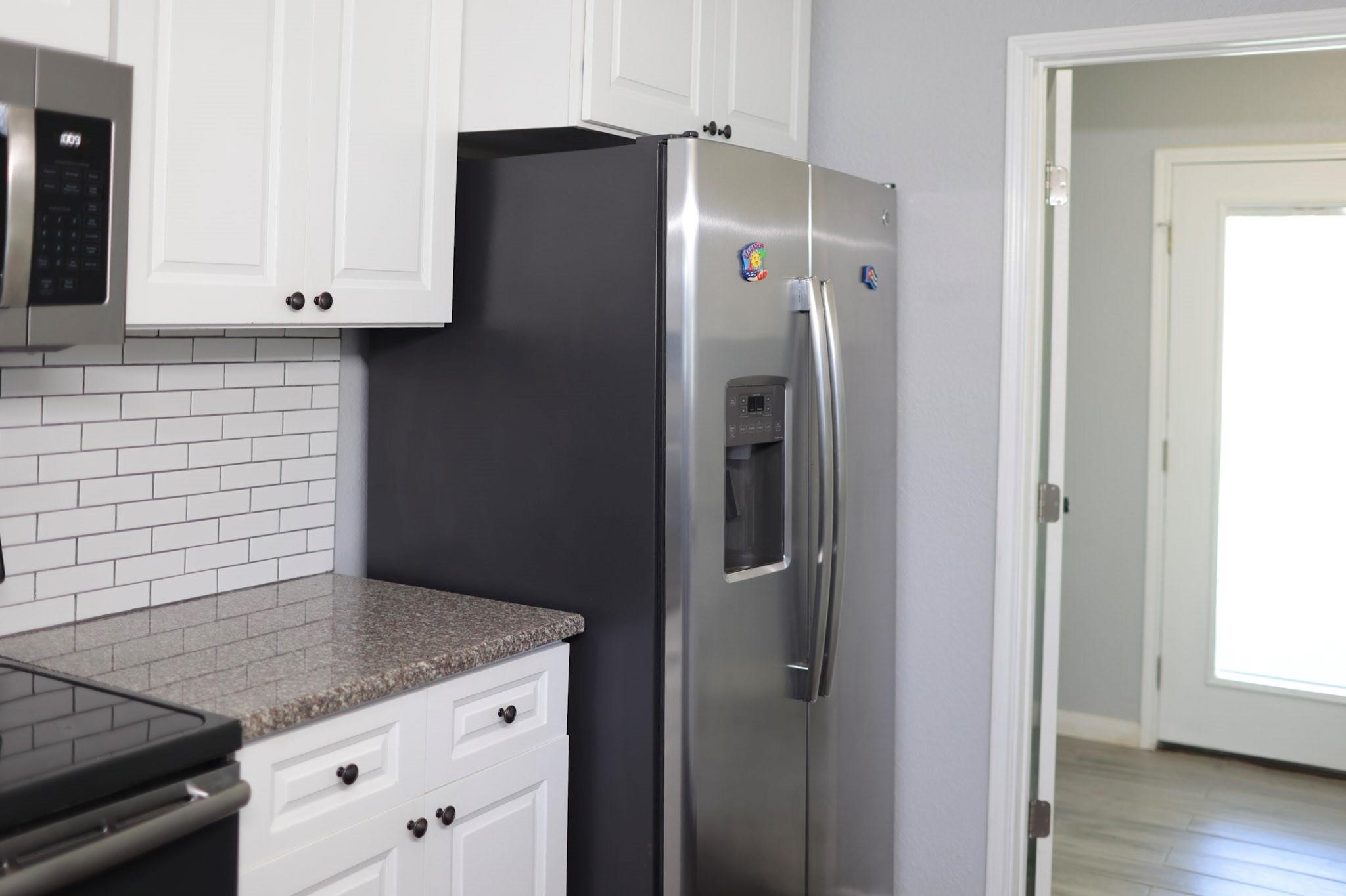407 Tamarind Street Property Photo 16