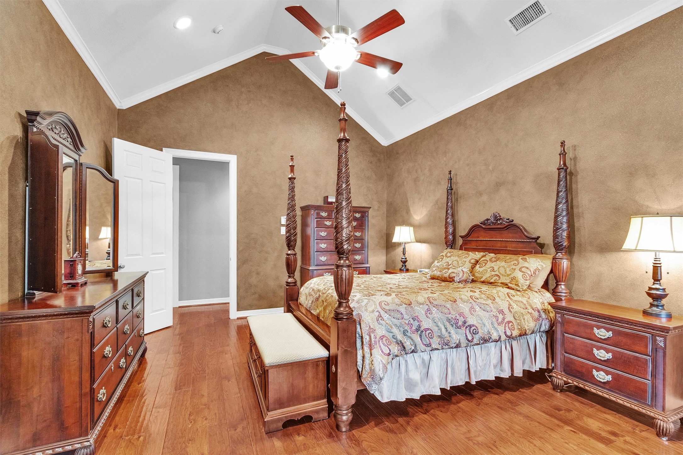 19110 Timberlake Woods Lane Property Photo 23