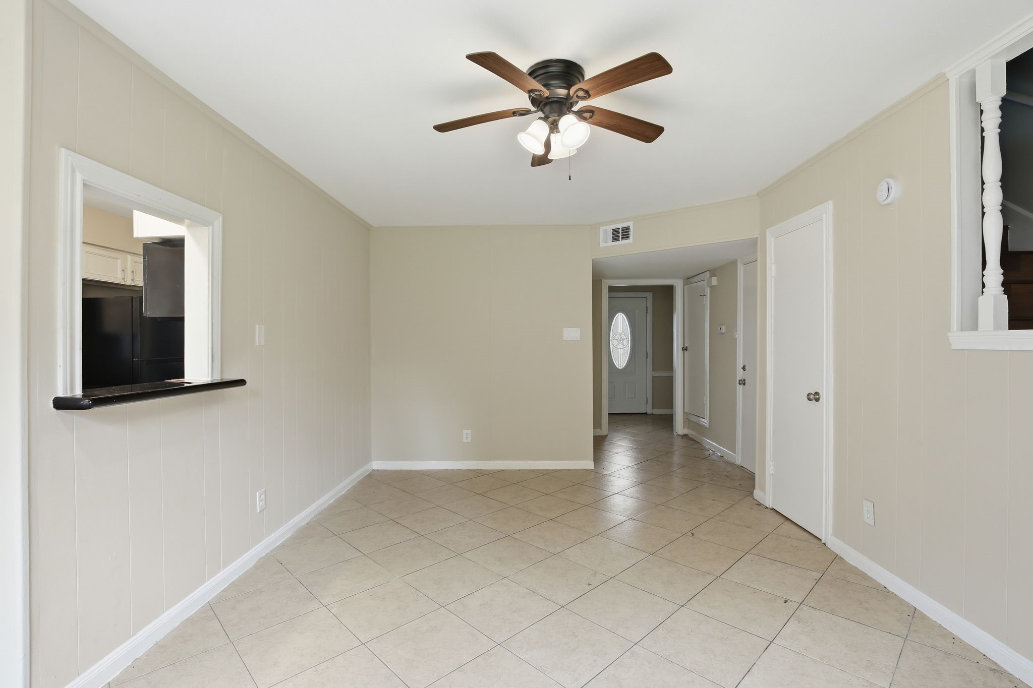 6046 W Airport Boulevard Property Photo 8