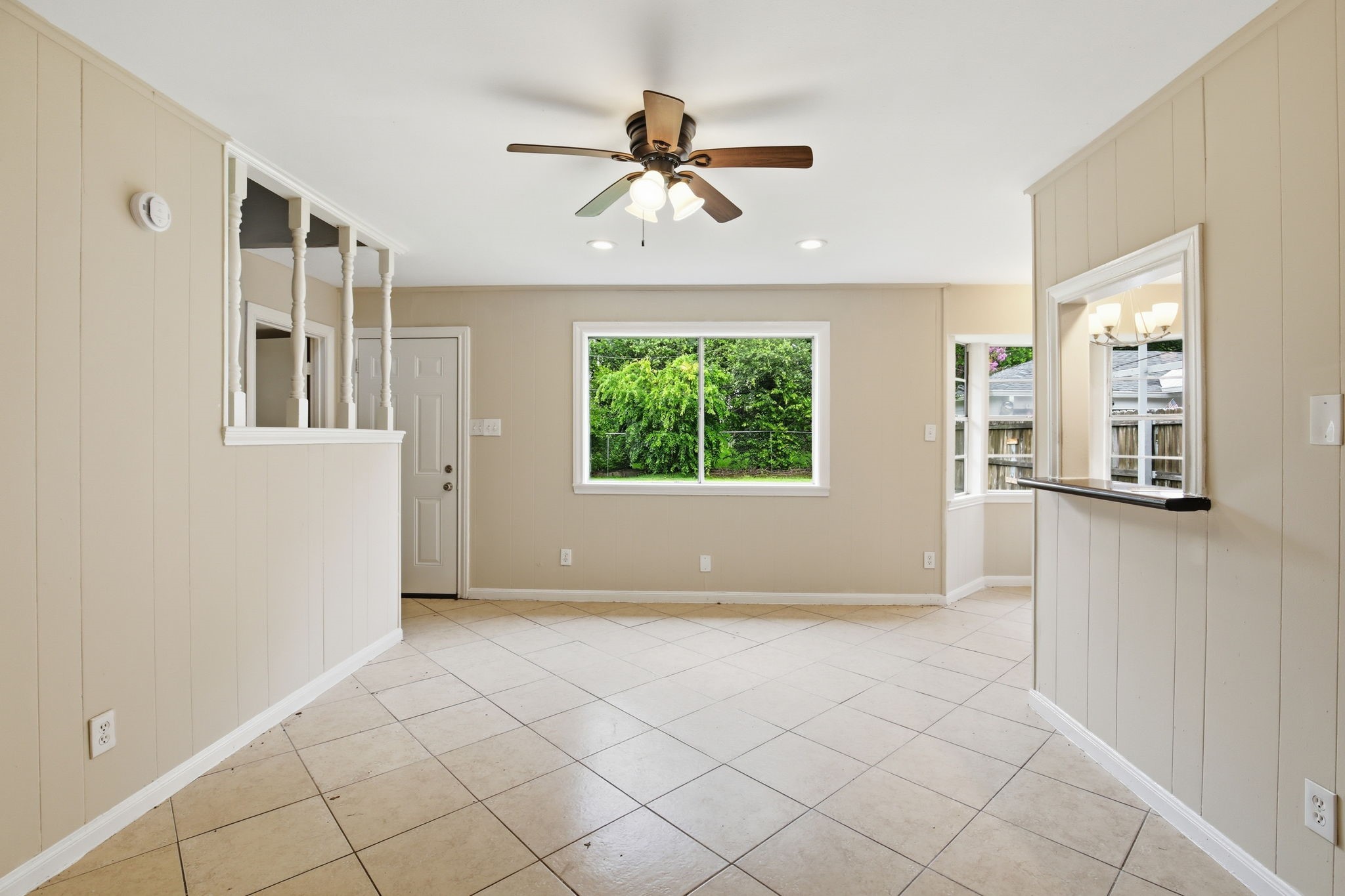 6046 W Airport Boulevard Property Photo 9