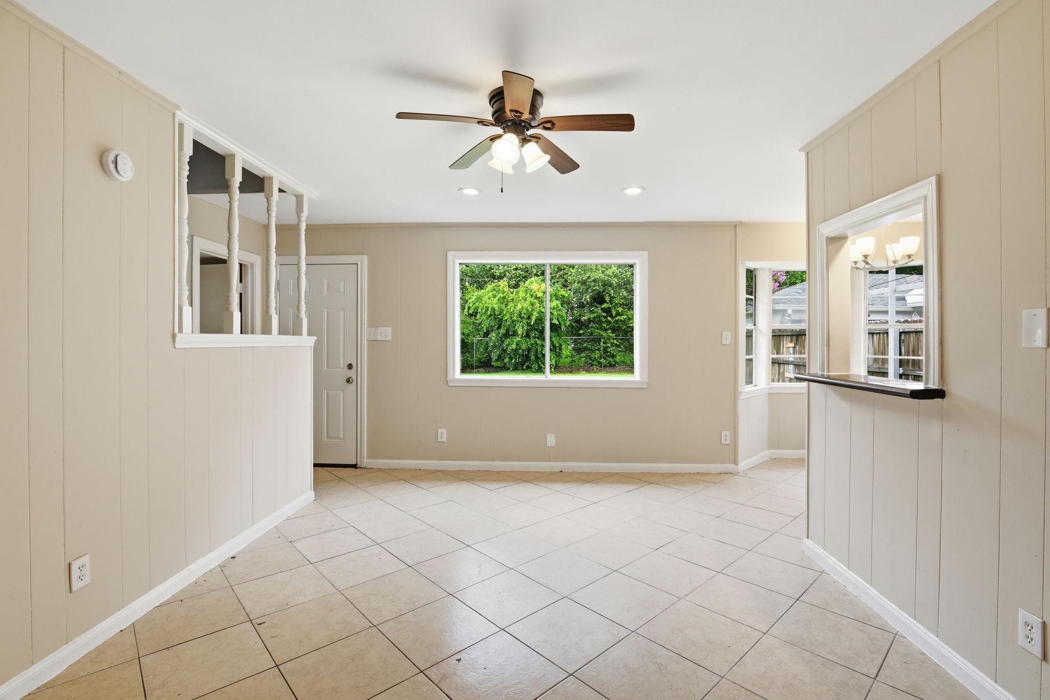 6046 W Airport Boulevard, Houston Tx 77035 Property Photo 9
