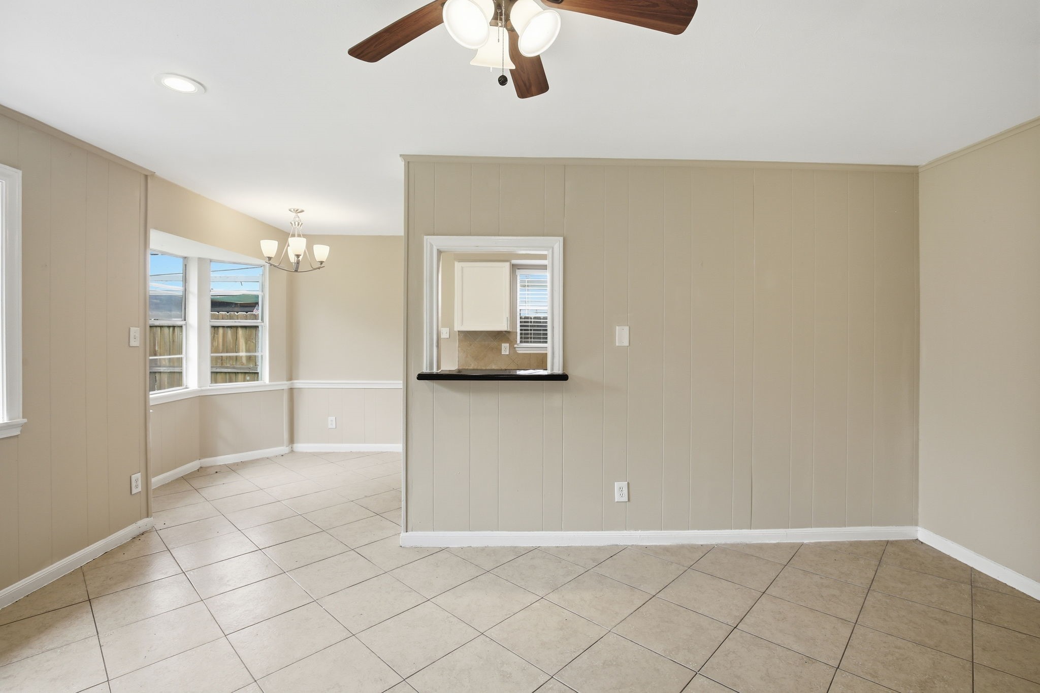 6046 W Airport Boulevard Property Photo 10