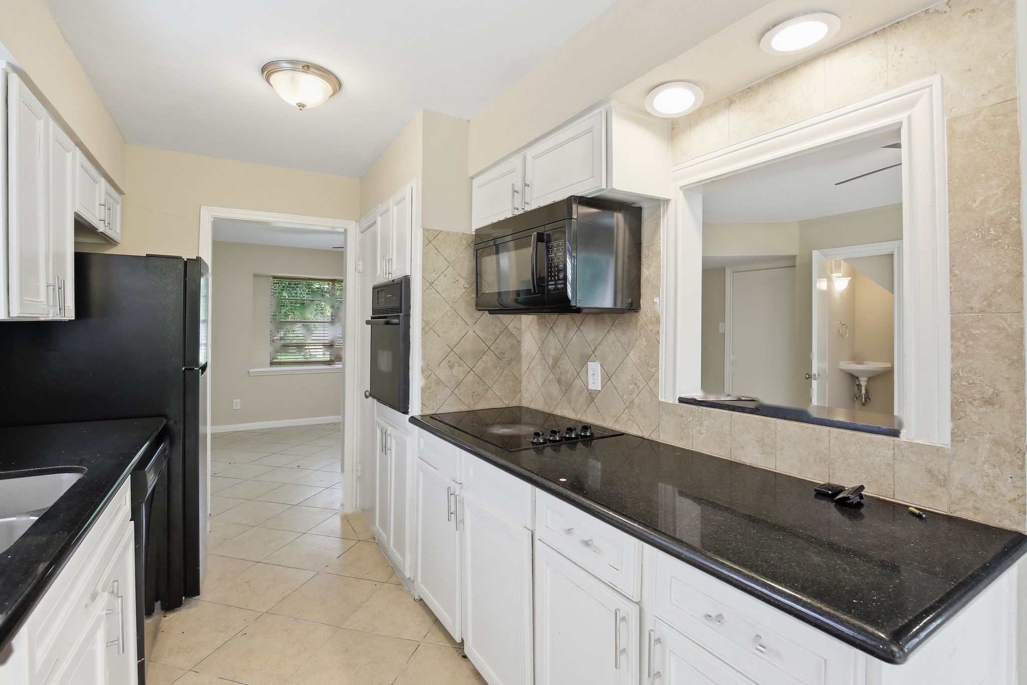 6046 W Airport Boulevard Property Photo 15