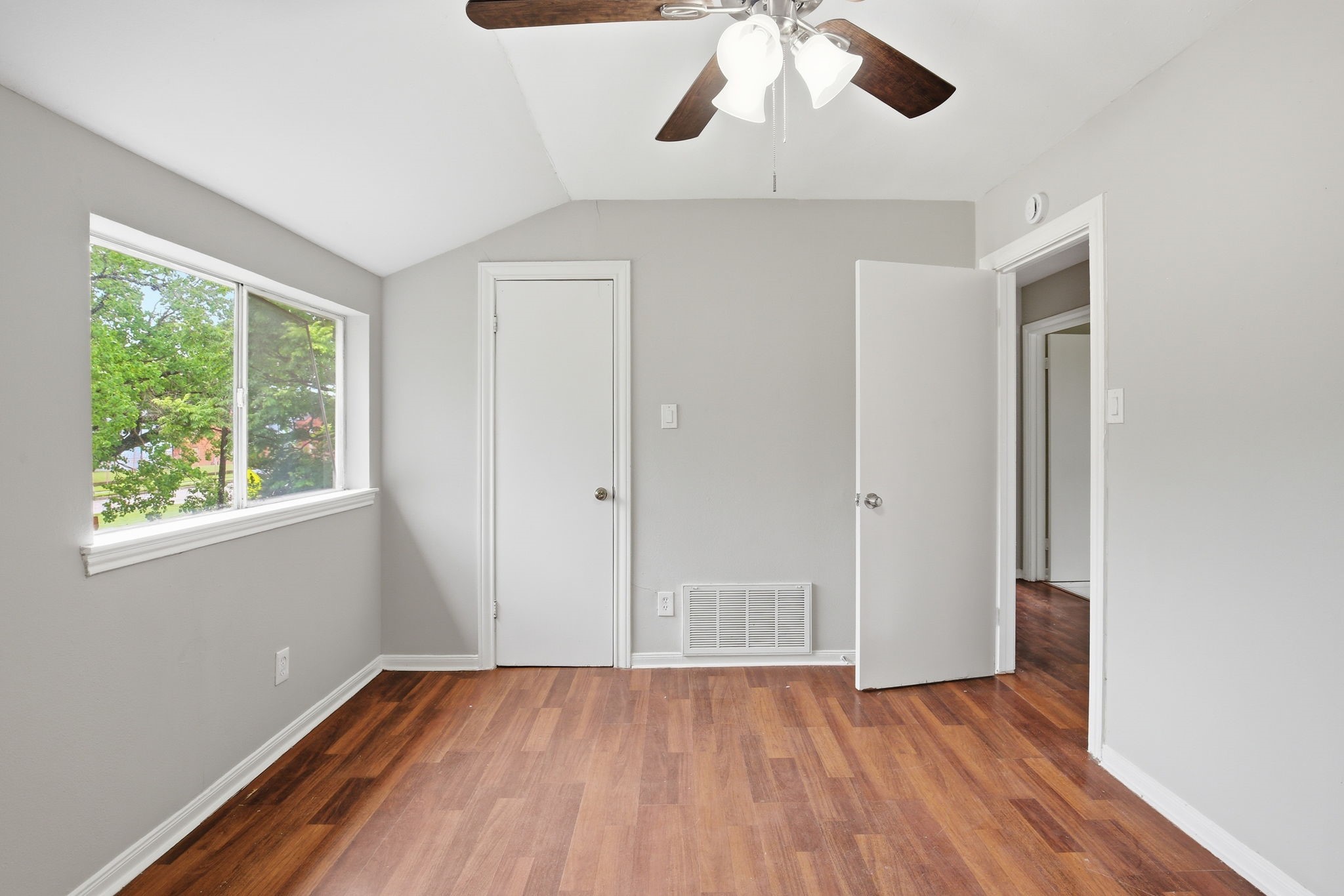 6046 W Airport Boulevard Property Photo 25
