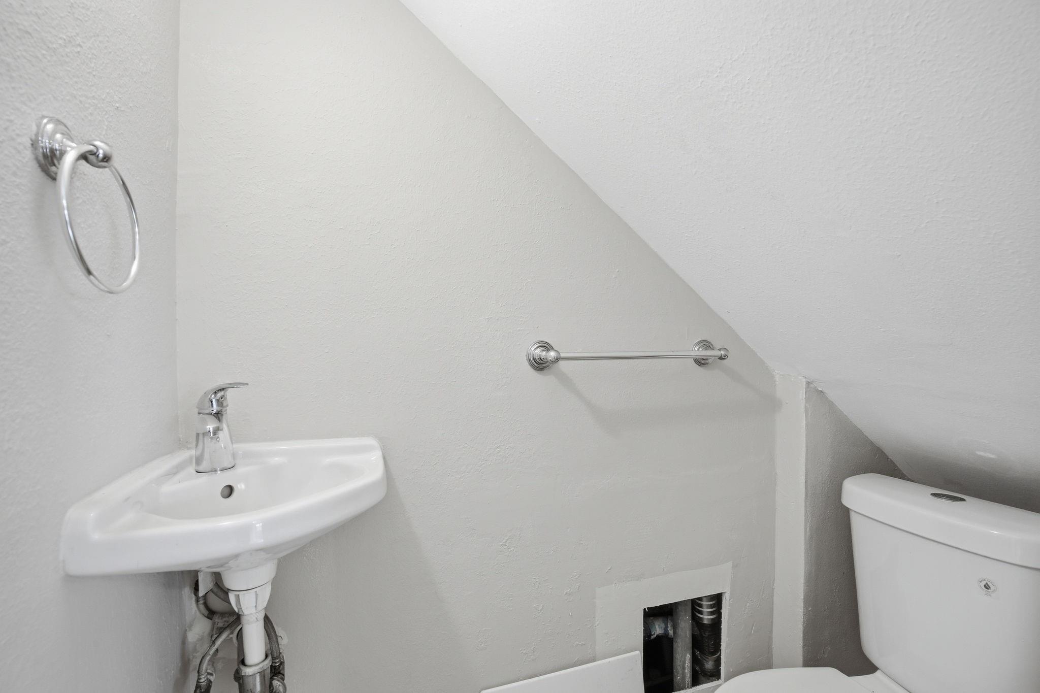 6046 W Airport Boulevard, Houston Tx 77035 Property Photo 29