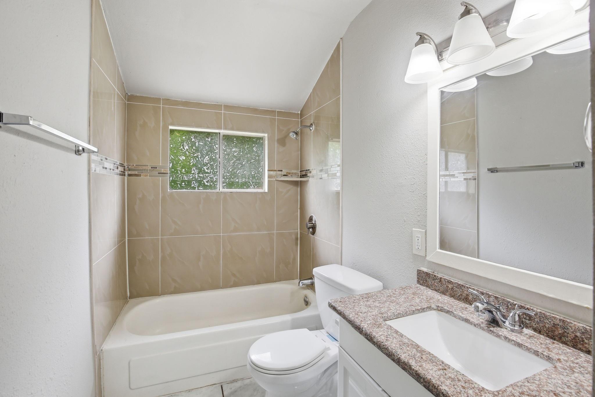 6046 W Airport Boulevard, Houston Tx 77035 Property Photo 30