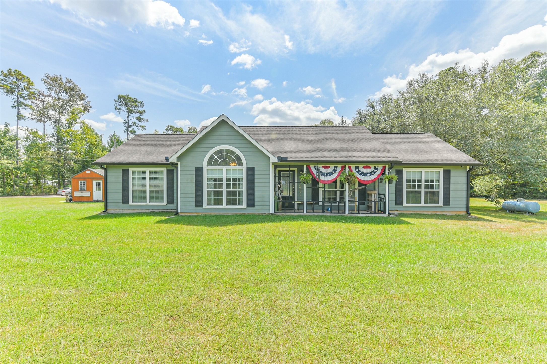 200 Chris Lane Property Photo 1