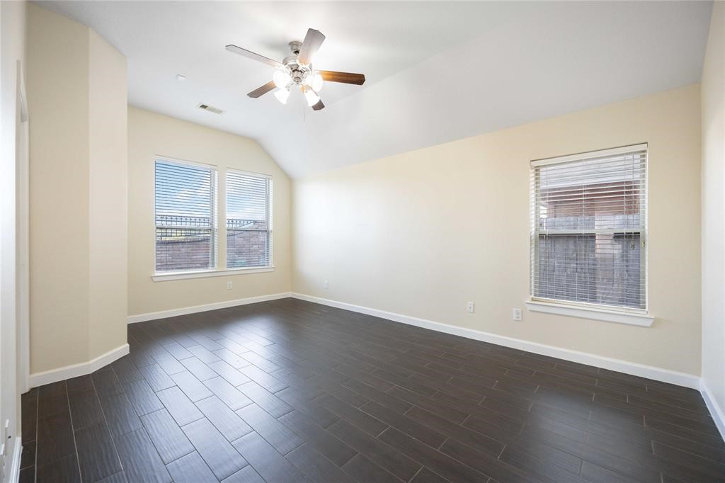 4503 Green Forest Pass Property Photo 14
