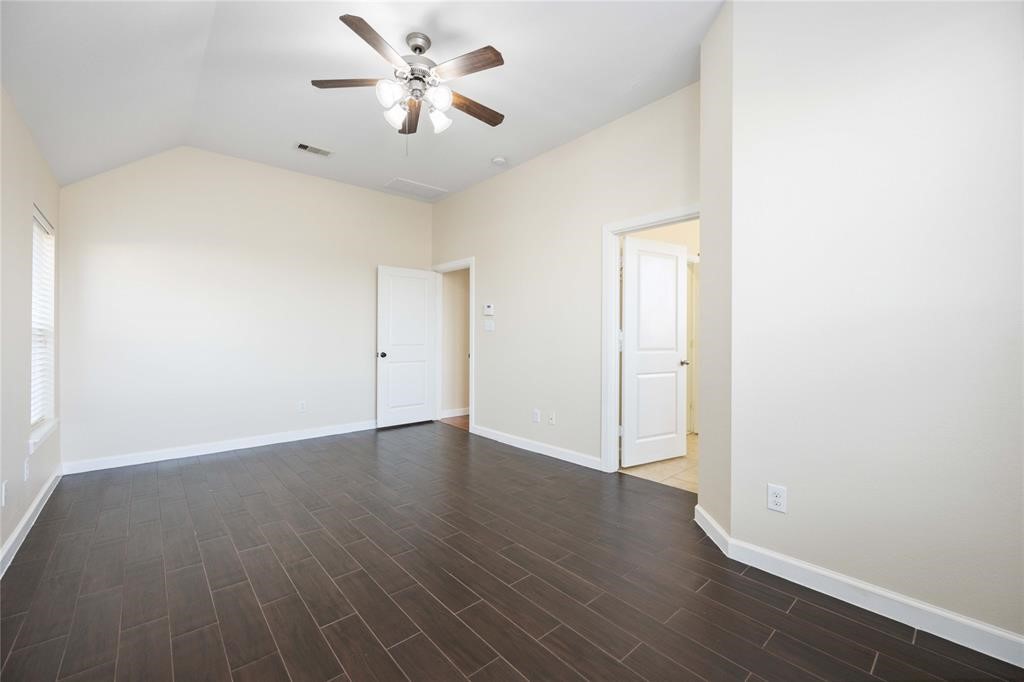 4503 Green Forest Pass Property Photo 15