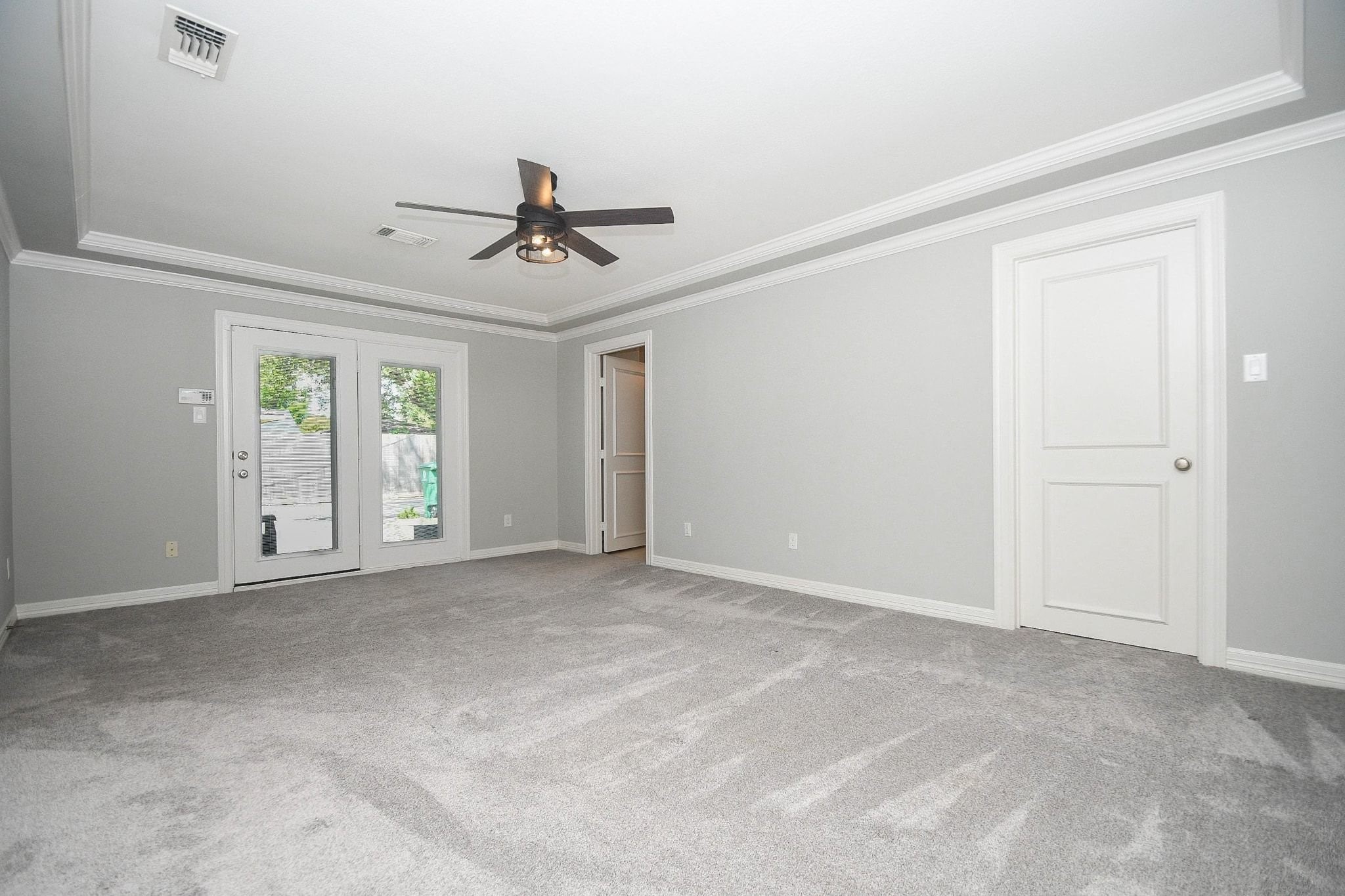 5422 Rutherglenn Drive Property Photo 15