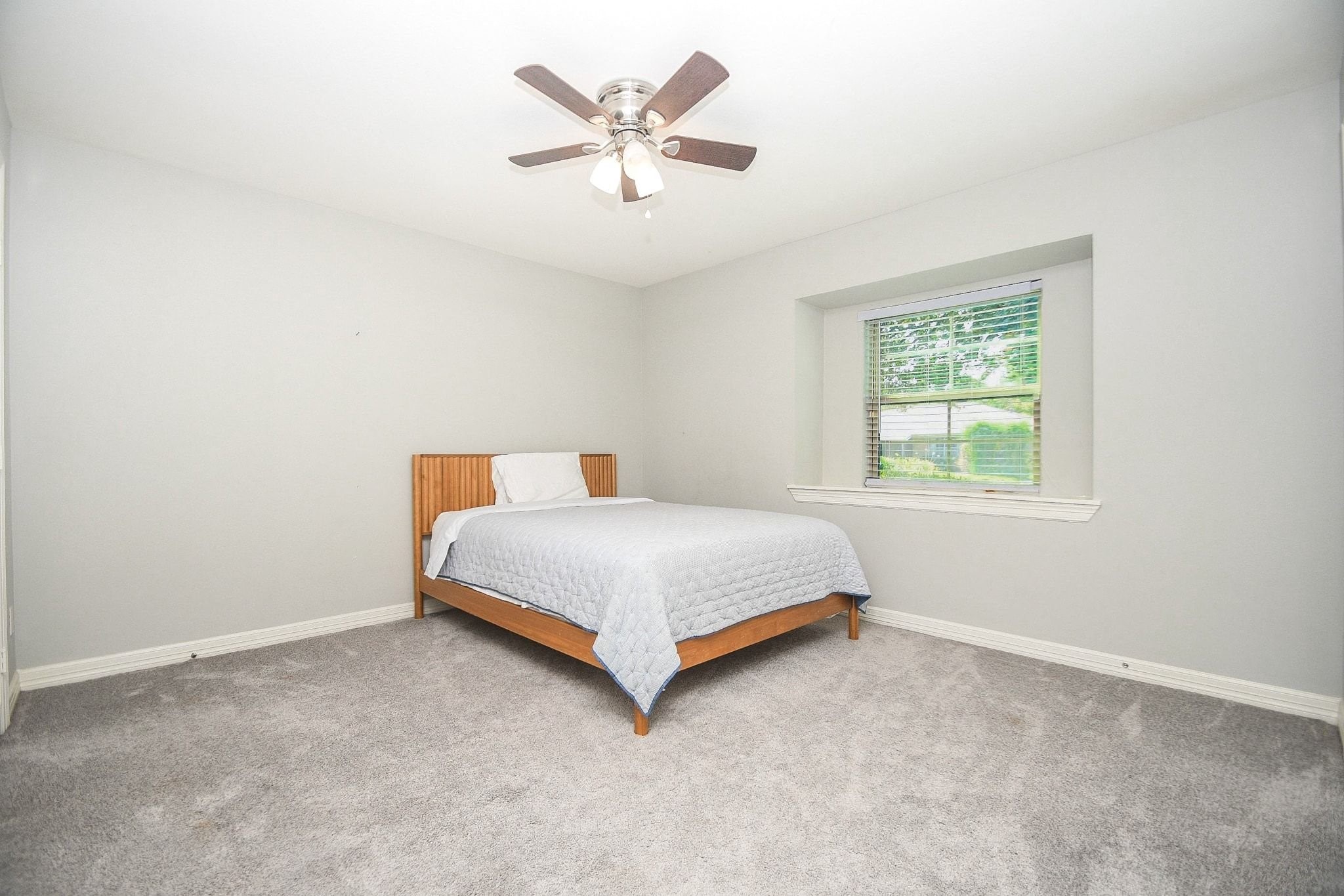 5422 Rutherglenn Drive Property Photo 22