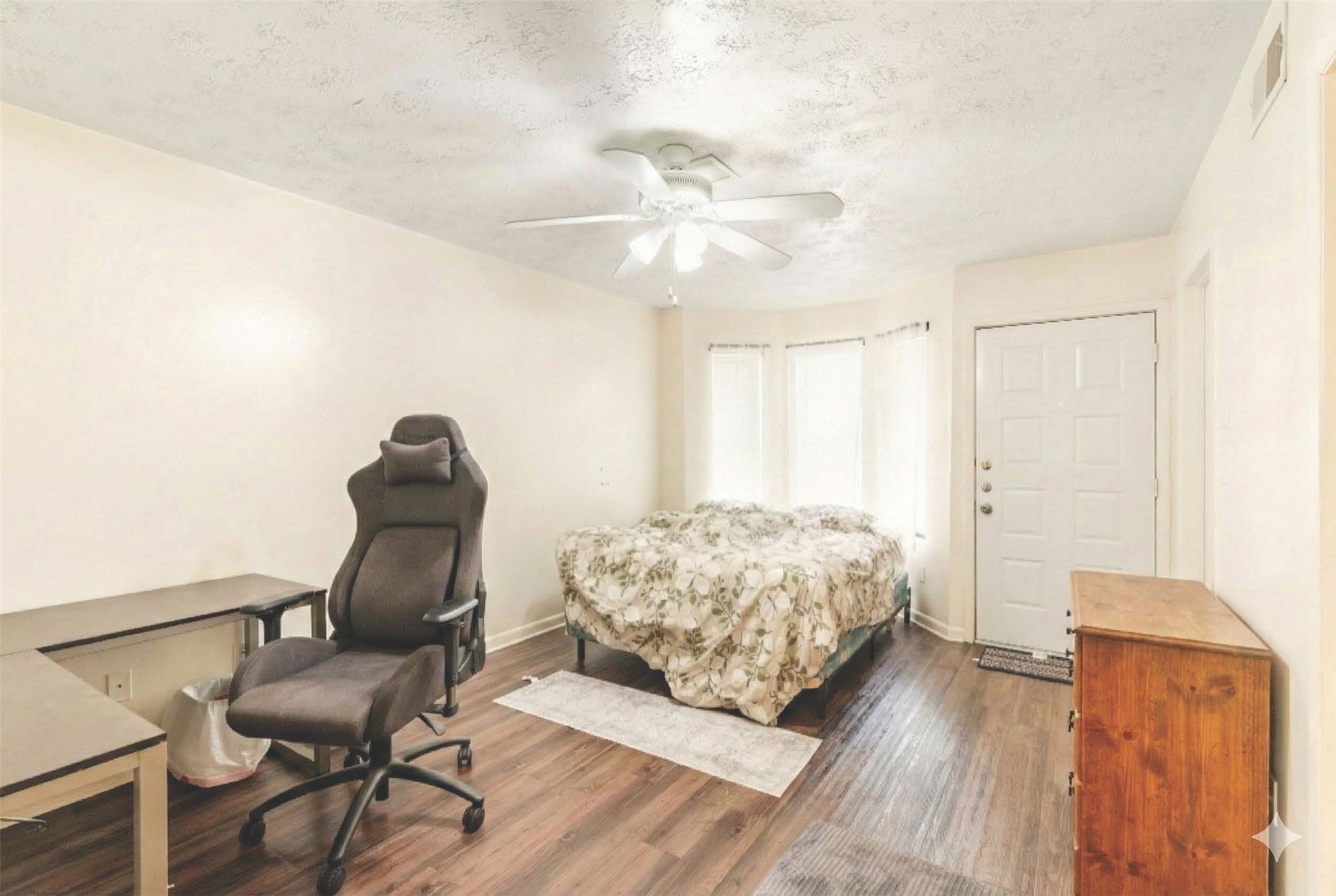 4441 Old College Road 2104 Property Photo 7