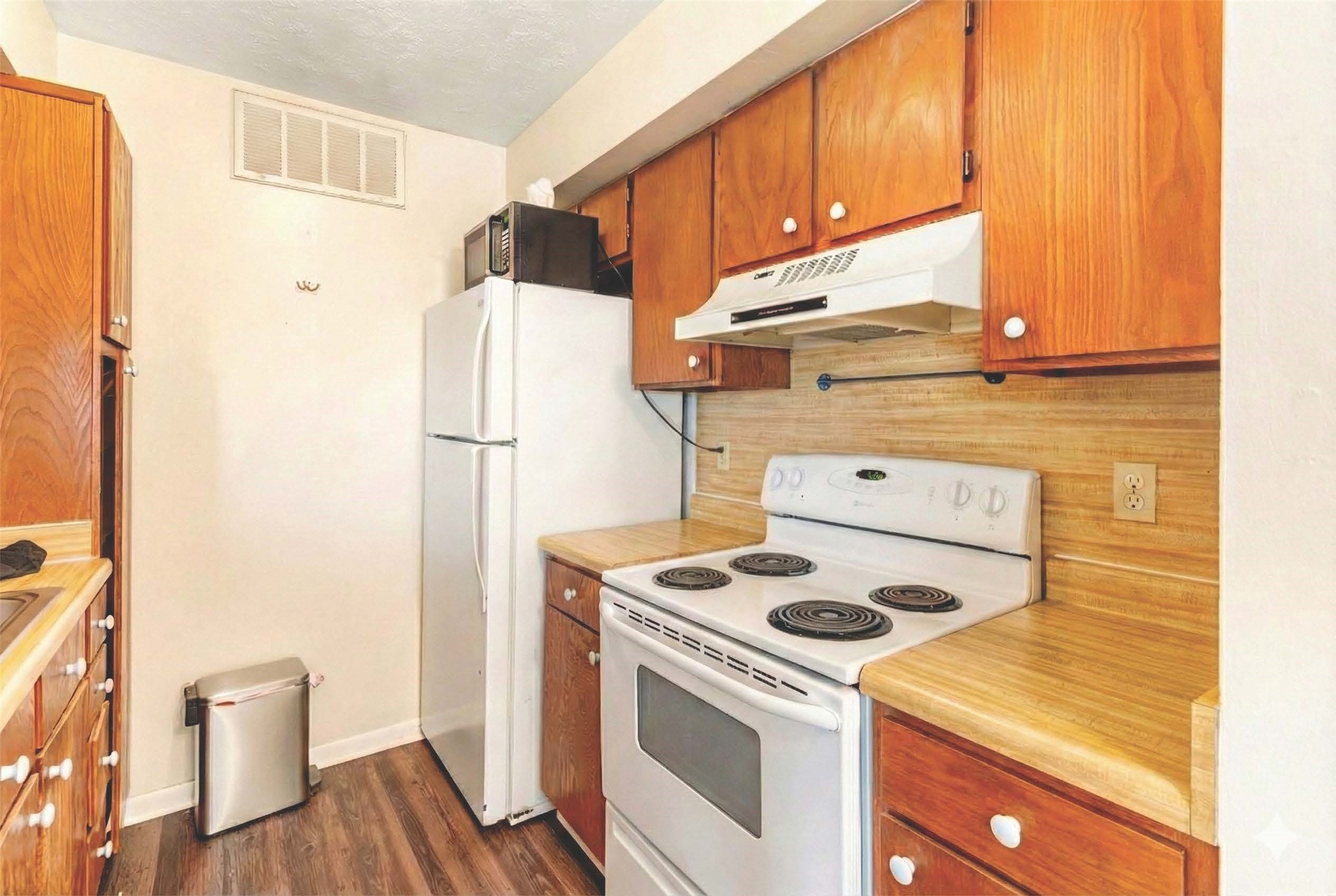 4441 Old College Road 2104 Property Photo 12