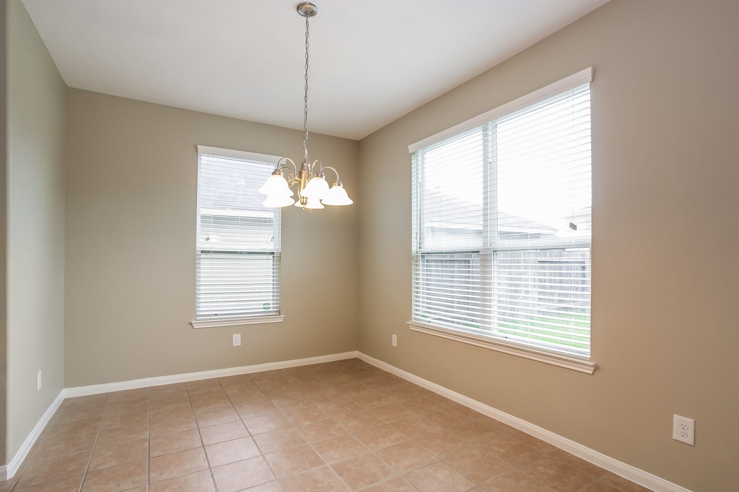 1023 Doubletree Glen Drive Property Photo 7