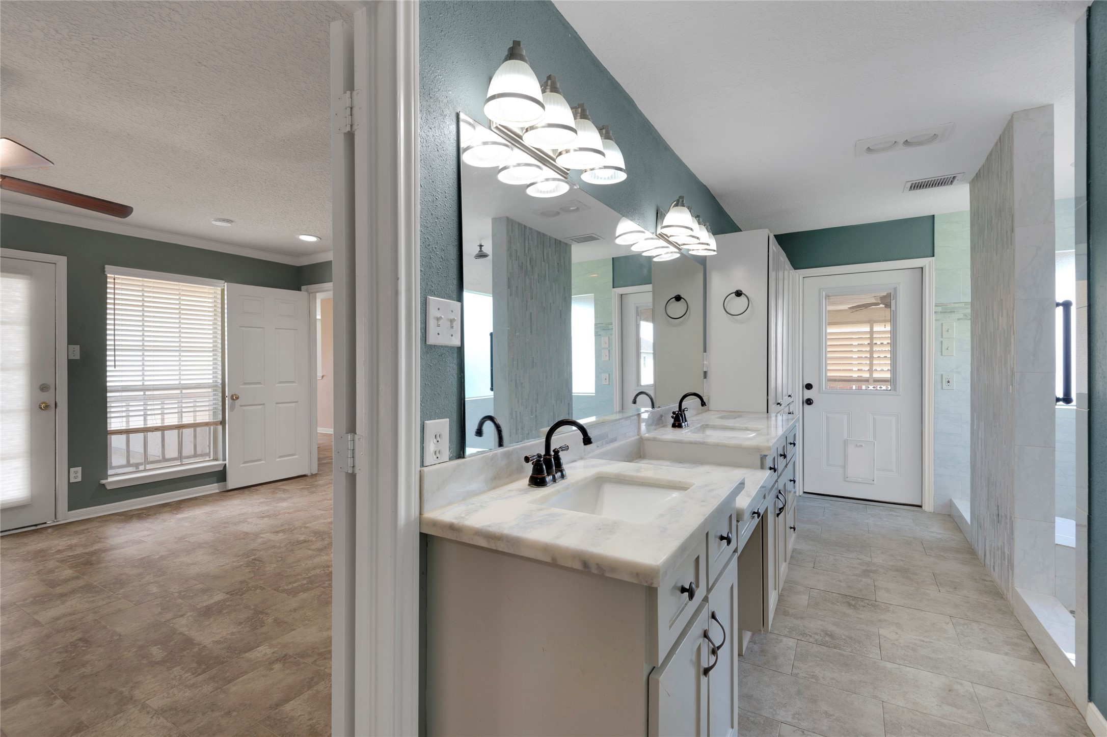 1404 Kipp Avenue Property Photo 22