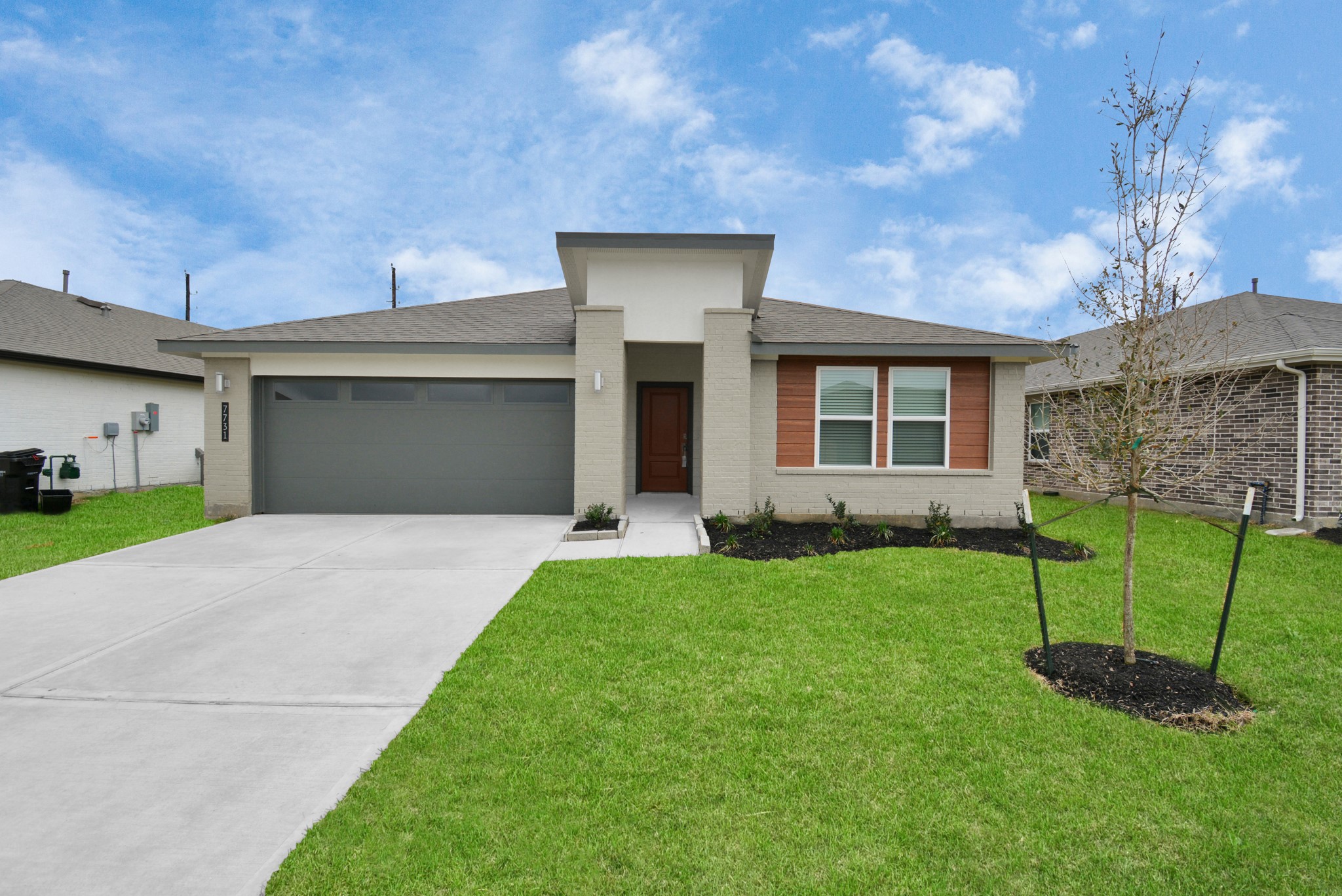 7731 Suffolk Valley Lane Property Photo 7