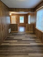 402 Avenue G E Property Photo 14