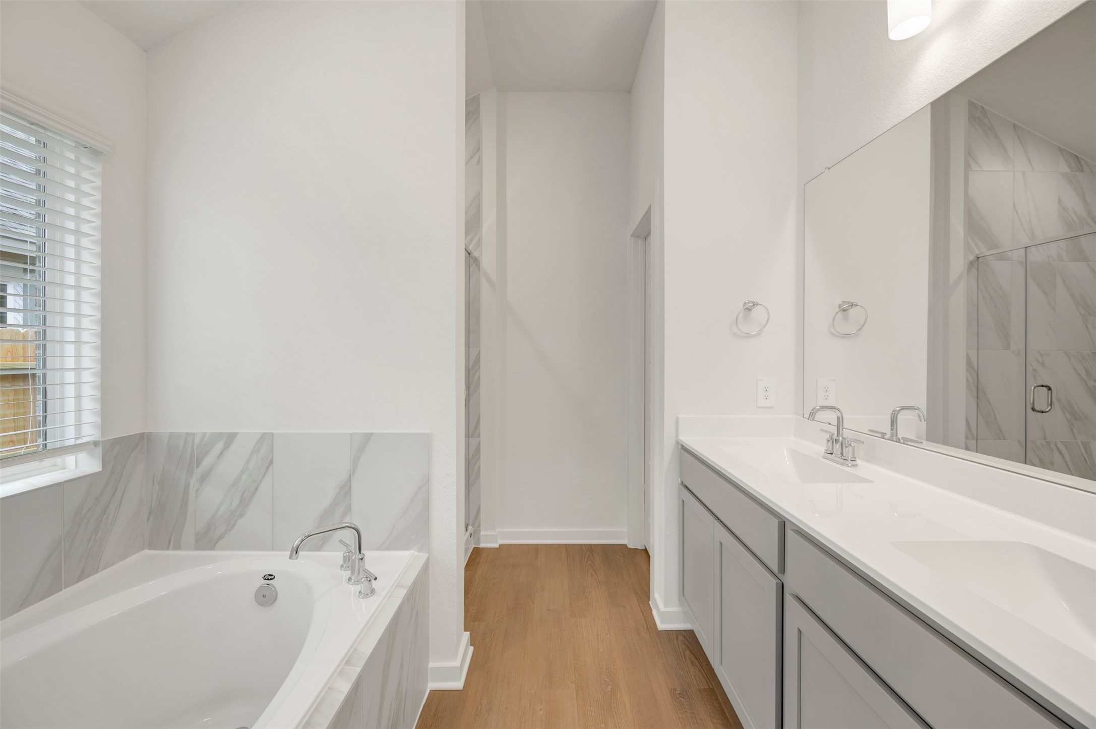 21443 Jacaranda Blossom Way Property Photo 11