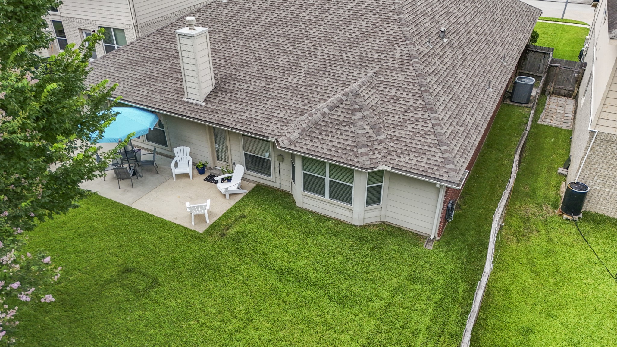 3411 Utah Beach Court Property Photo 44