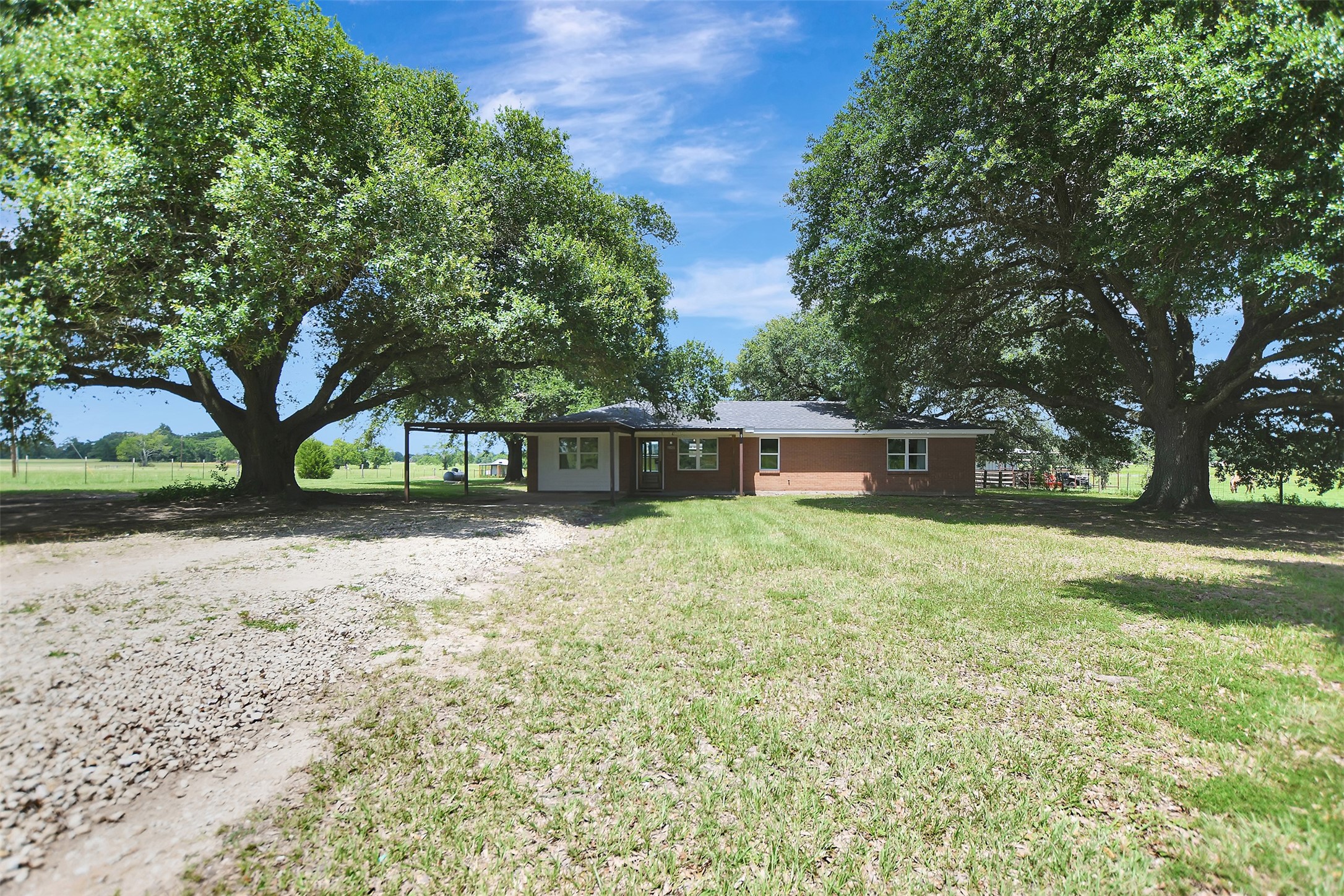8542 Sloan Road Property Photo 1