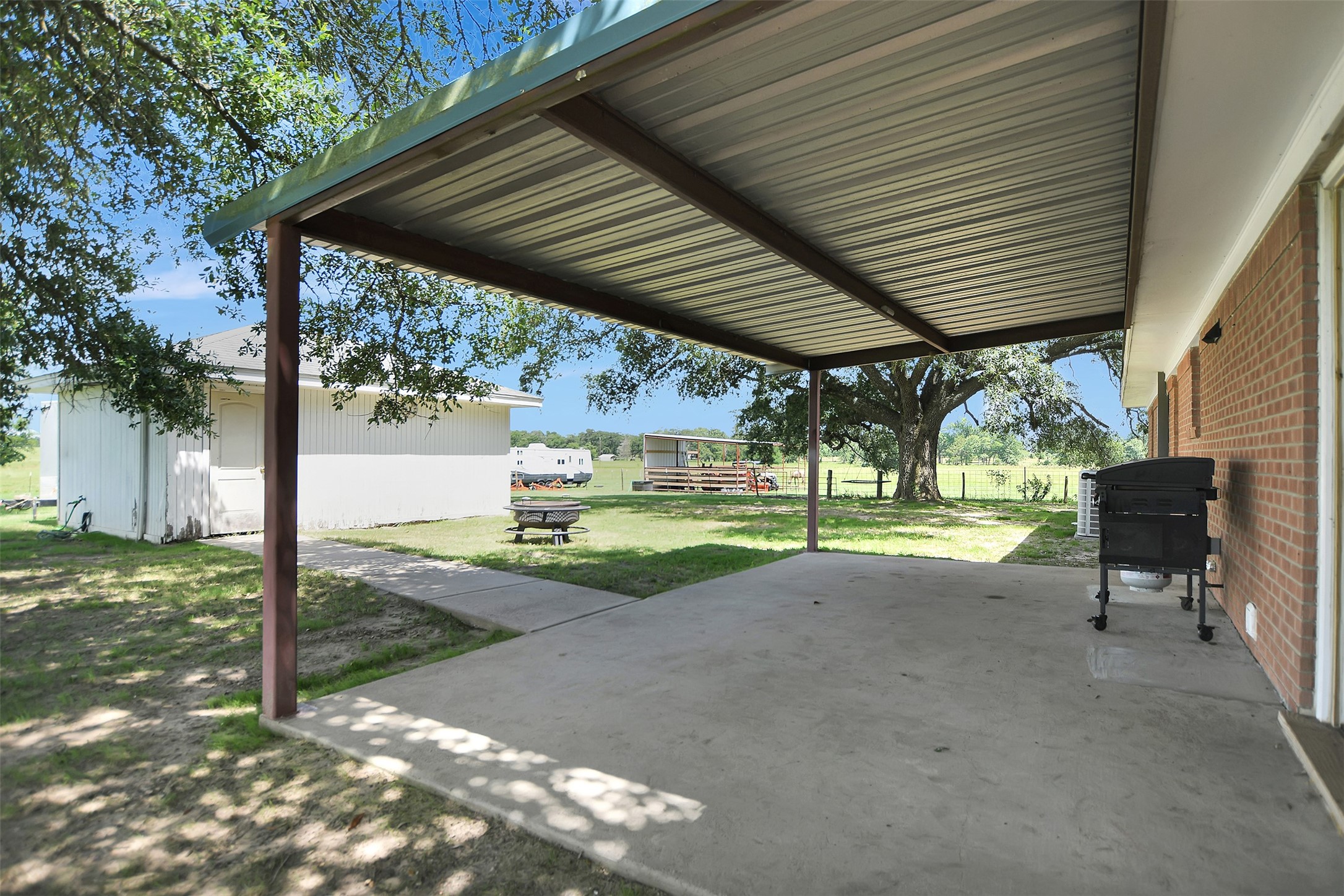 8542 Sloan Road Property Photo 25