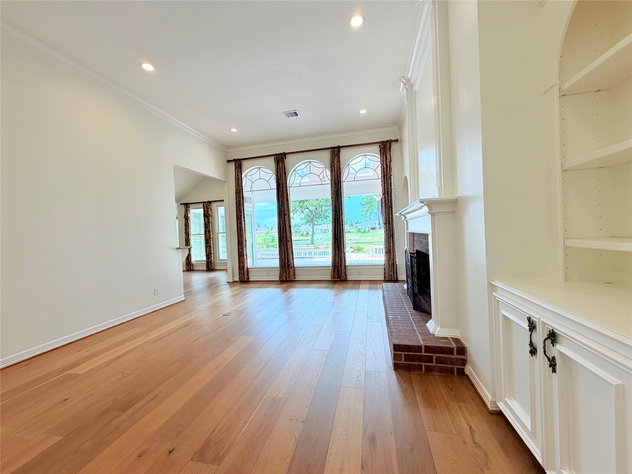 25047 Northampton Forest Drive Property Photo 9
