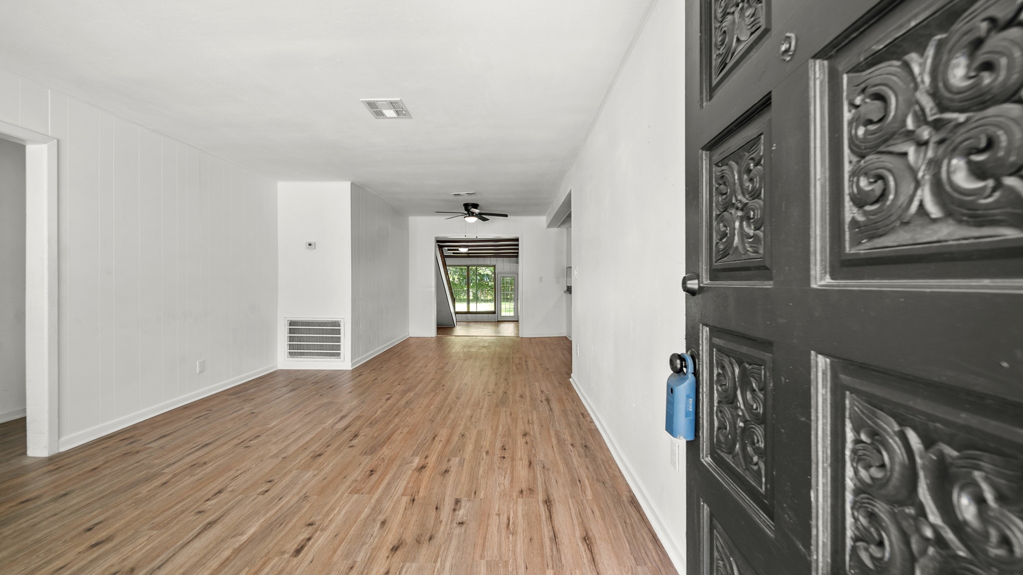 8327 Bonner Drive Property Photo 8
