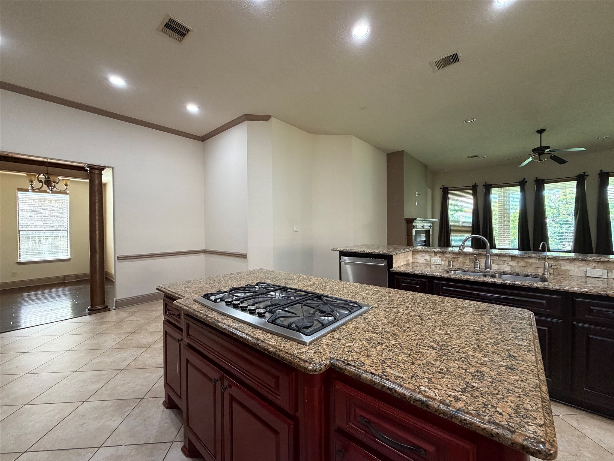6223 Duke Trail Lane Property Photo 9