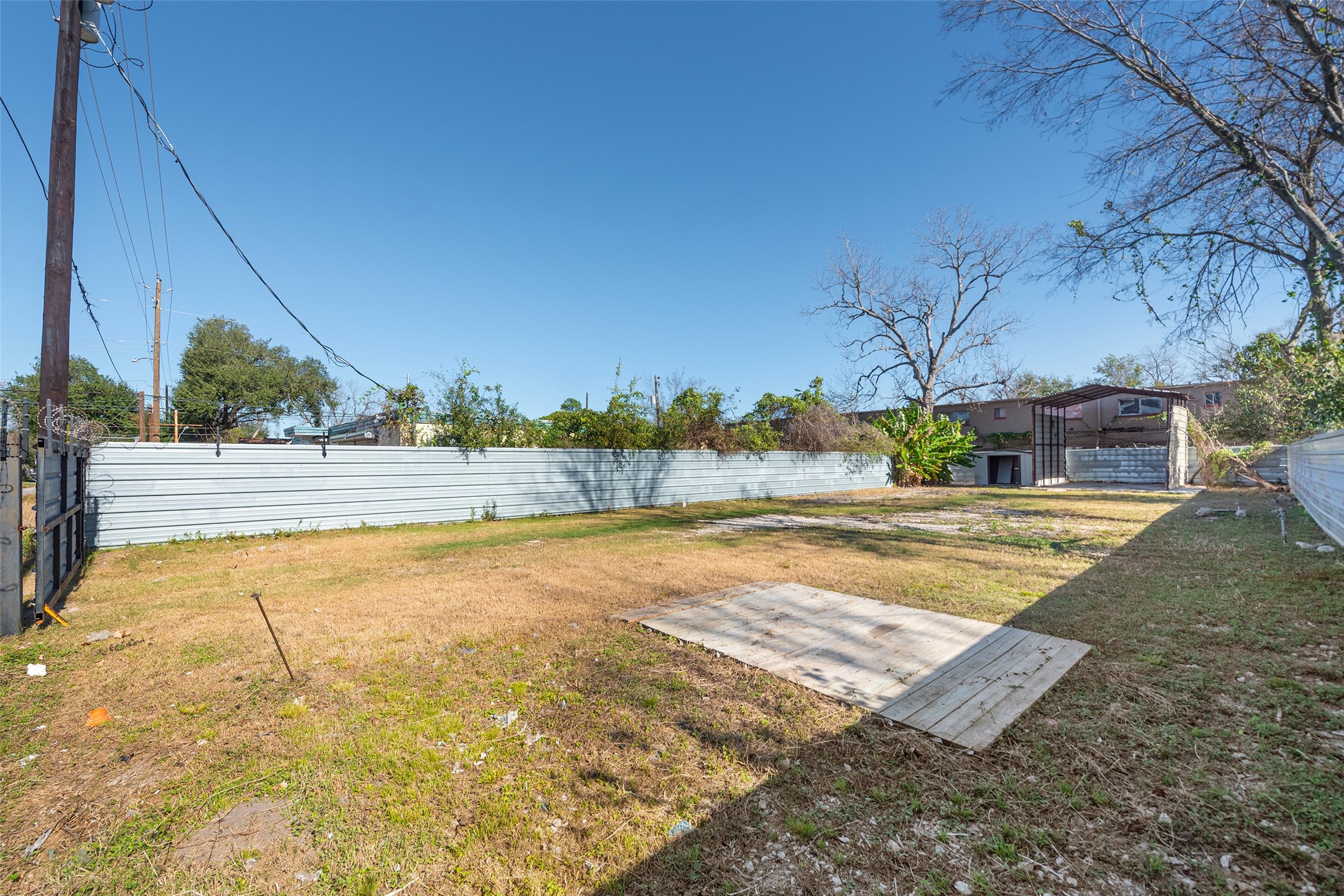 3930 Pickfair Street Property Photo 8