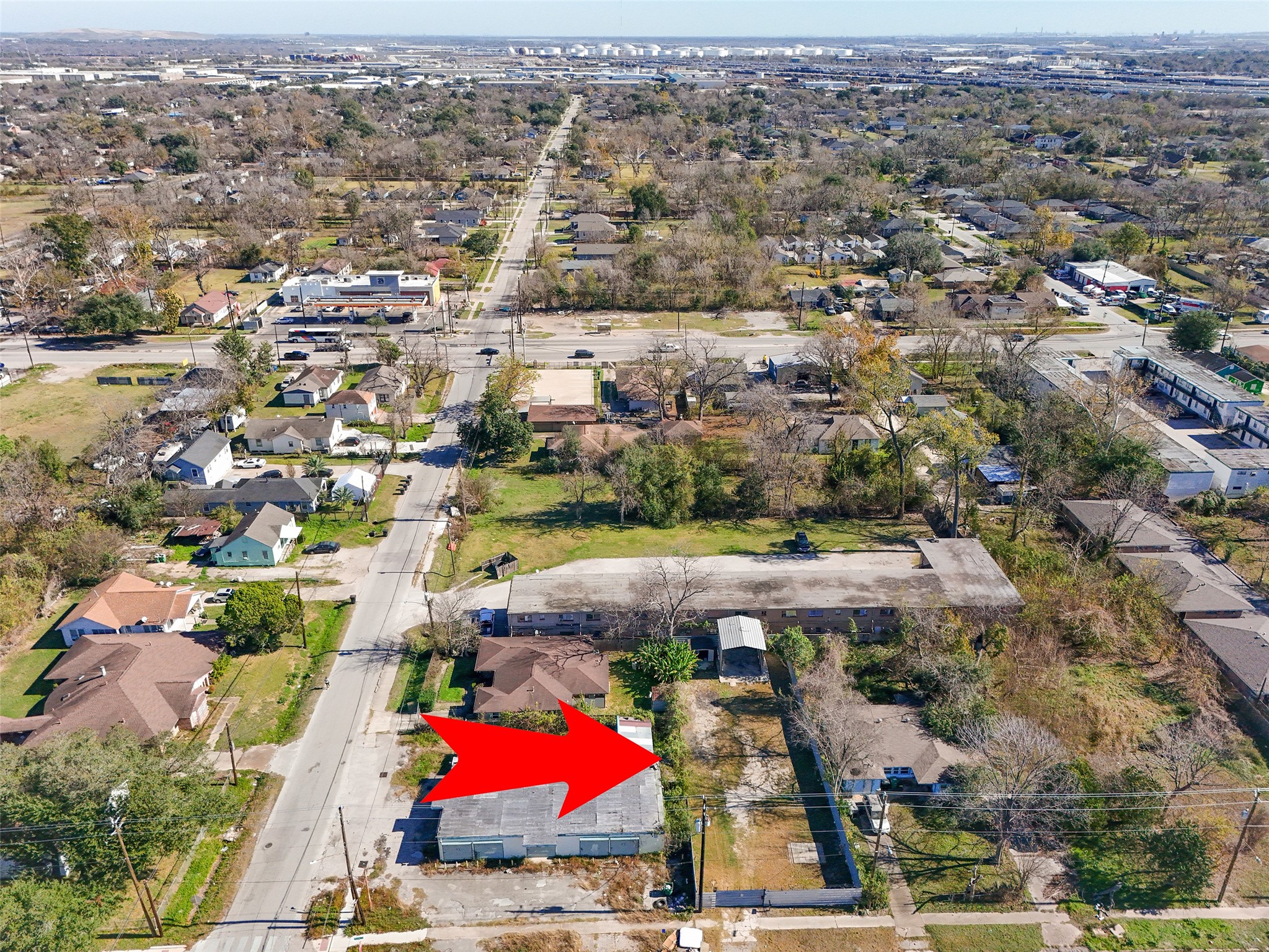 3930 Pickfair Street Property Photo 19