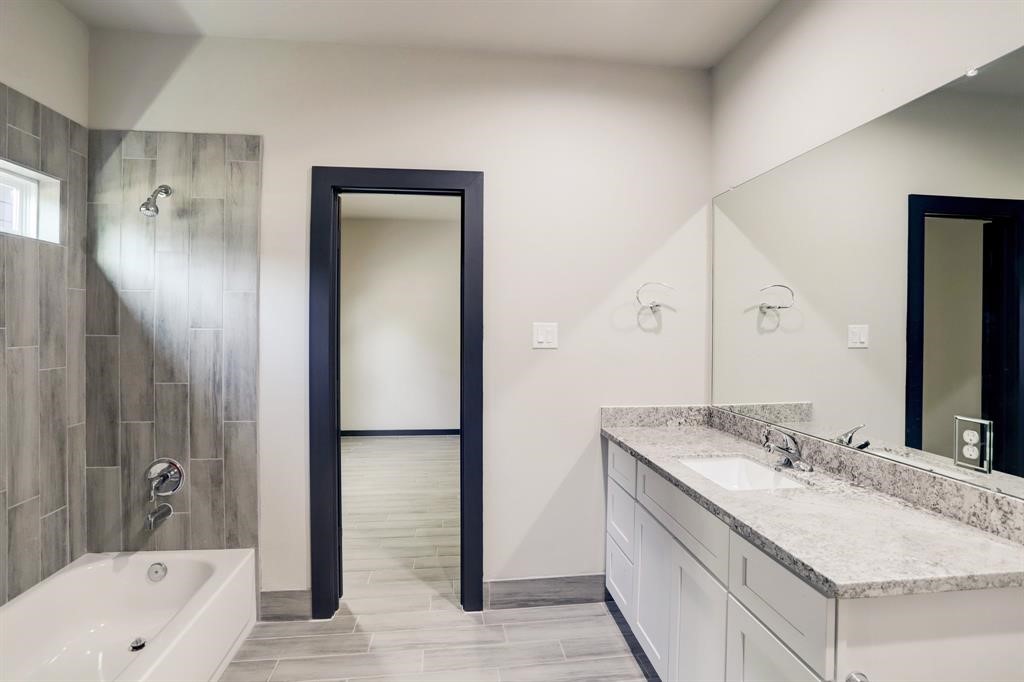 8103 Glass Street A Property Photo 10