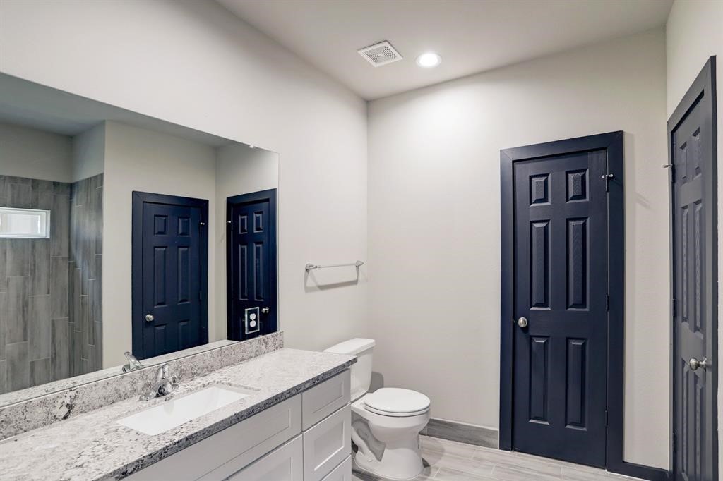 8103 Glass Street A Property Photo 11