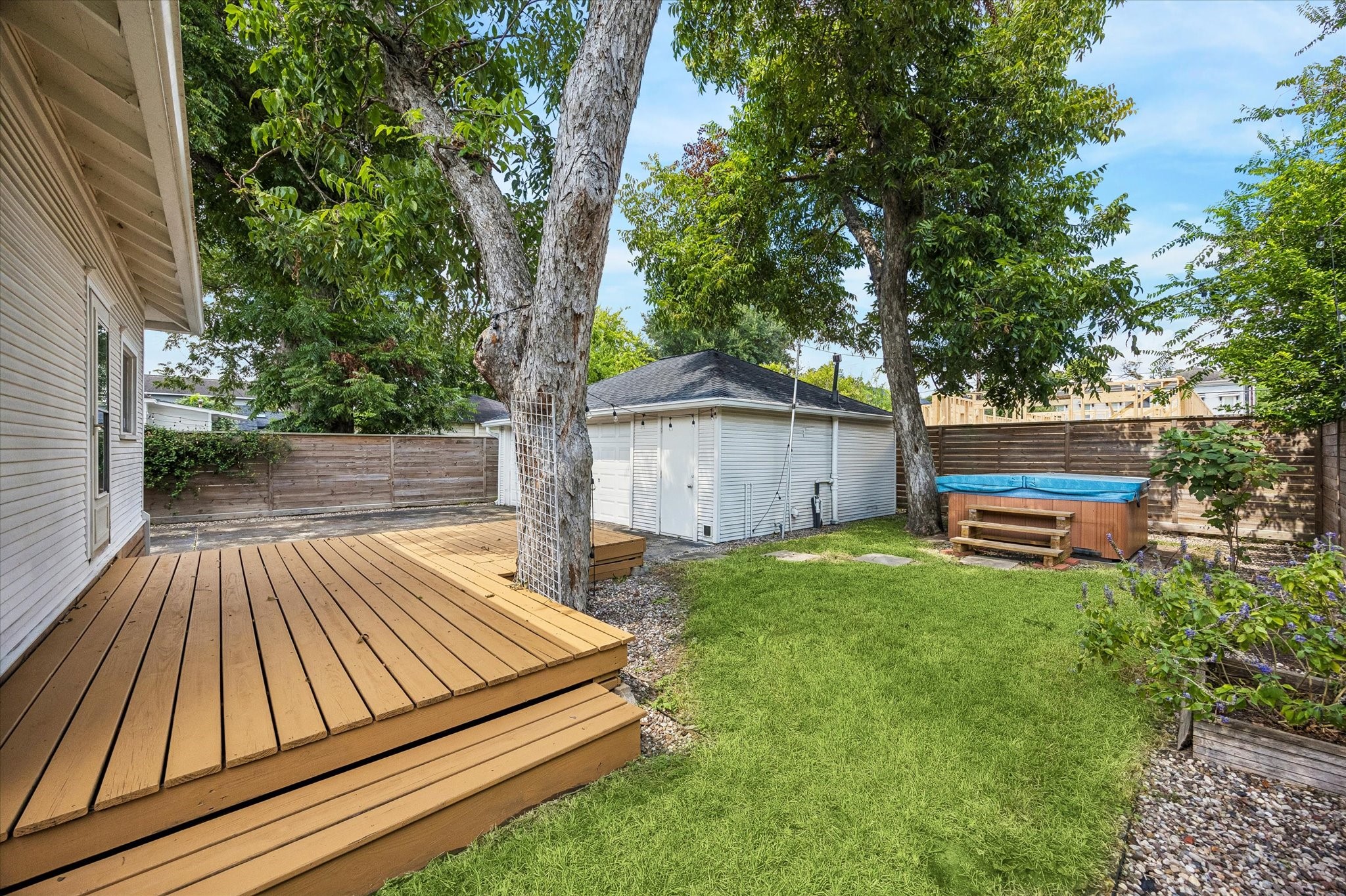 1016 Louise Street Property Photo 29