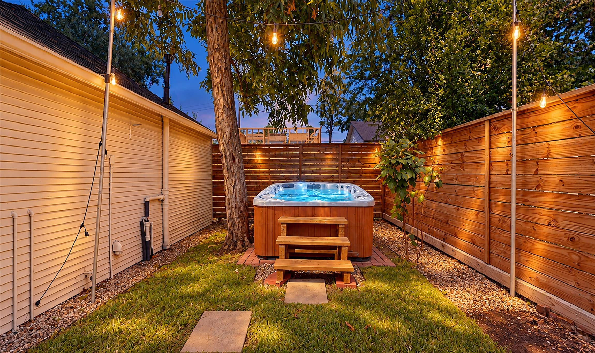 1016 Louise Street Property Photo 34