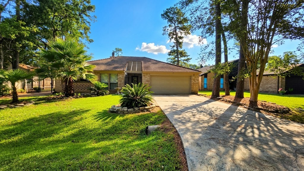 12018 Meadowview Drive Property Photo 3