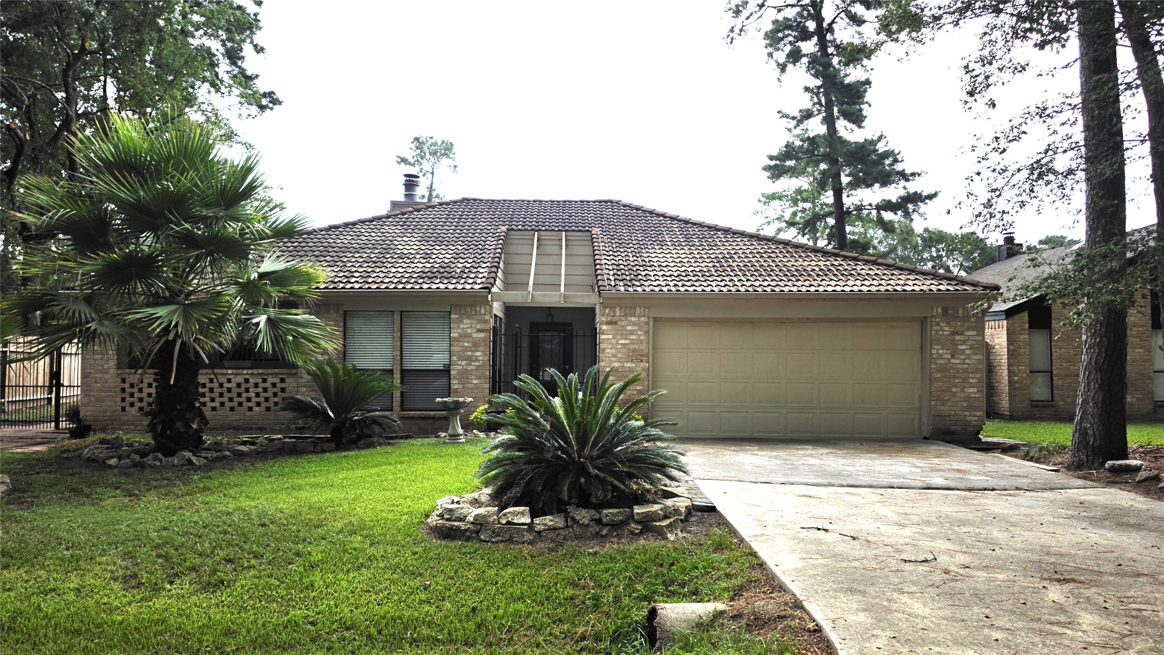 12018 Meadowview Drive Property Photo 13