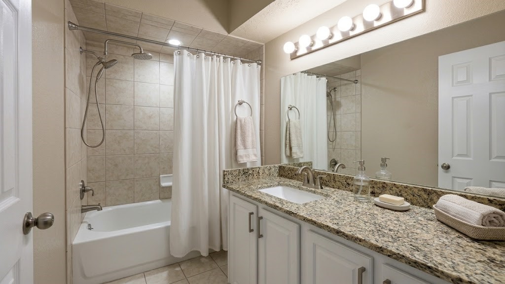 12018 Meadowview Drive Property Photo 32