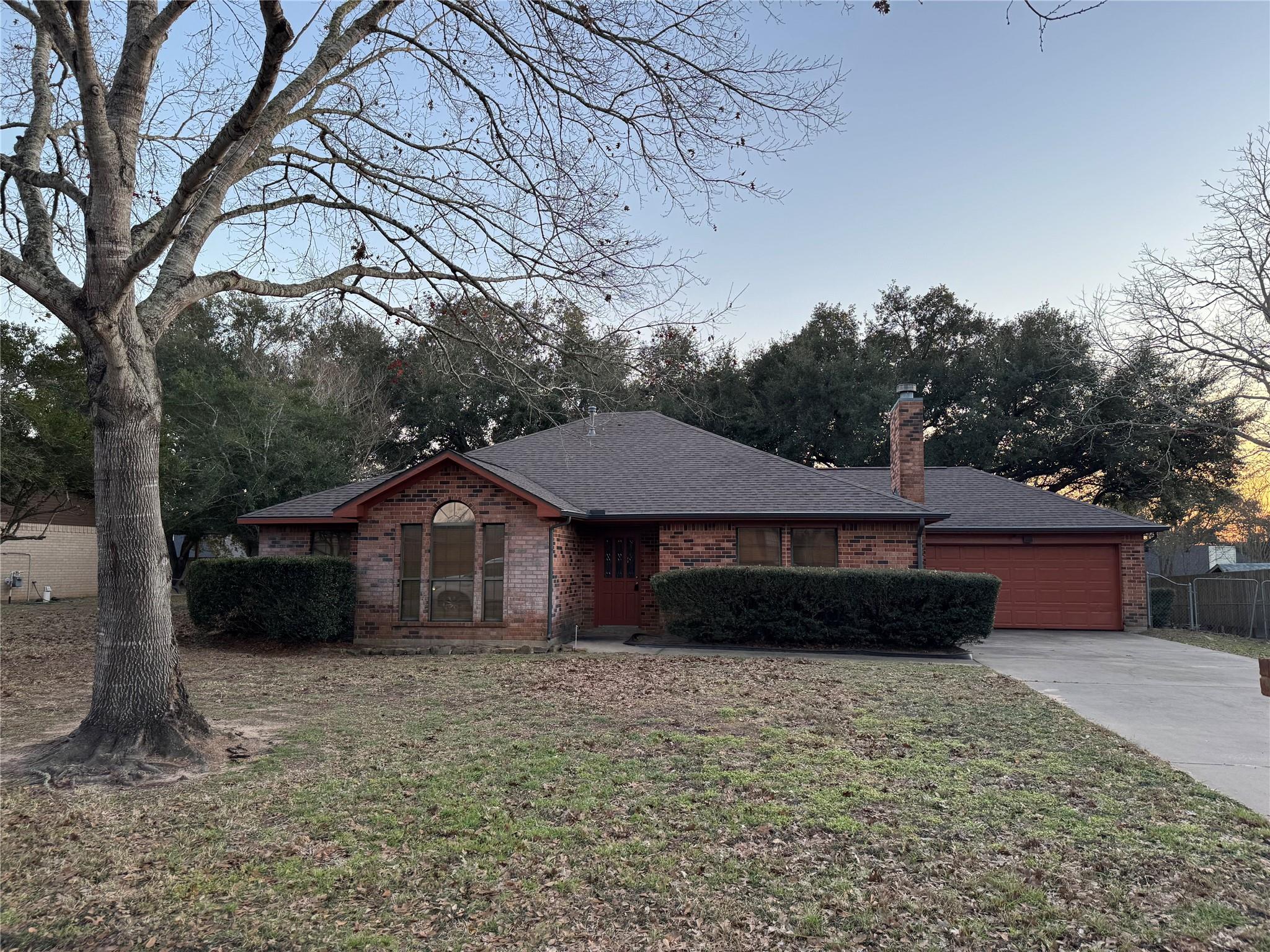 108 Meadow Drive, Bellville Tx 77418 Property Photo 1