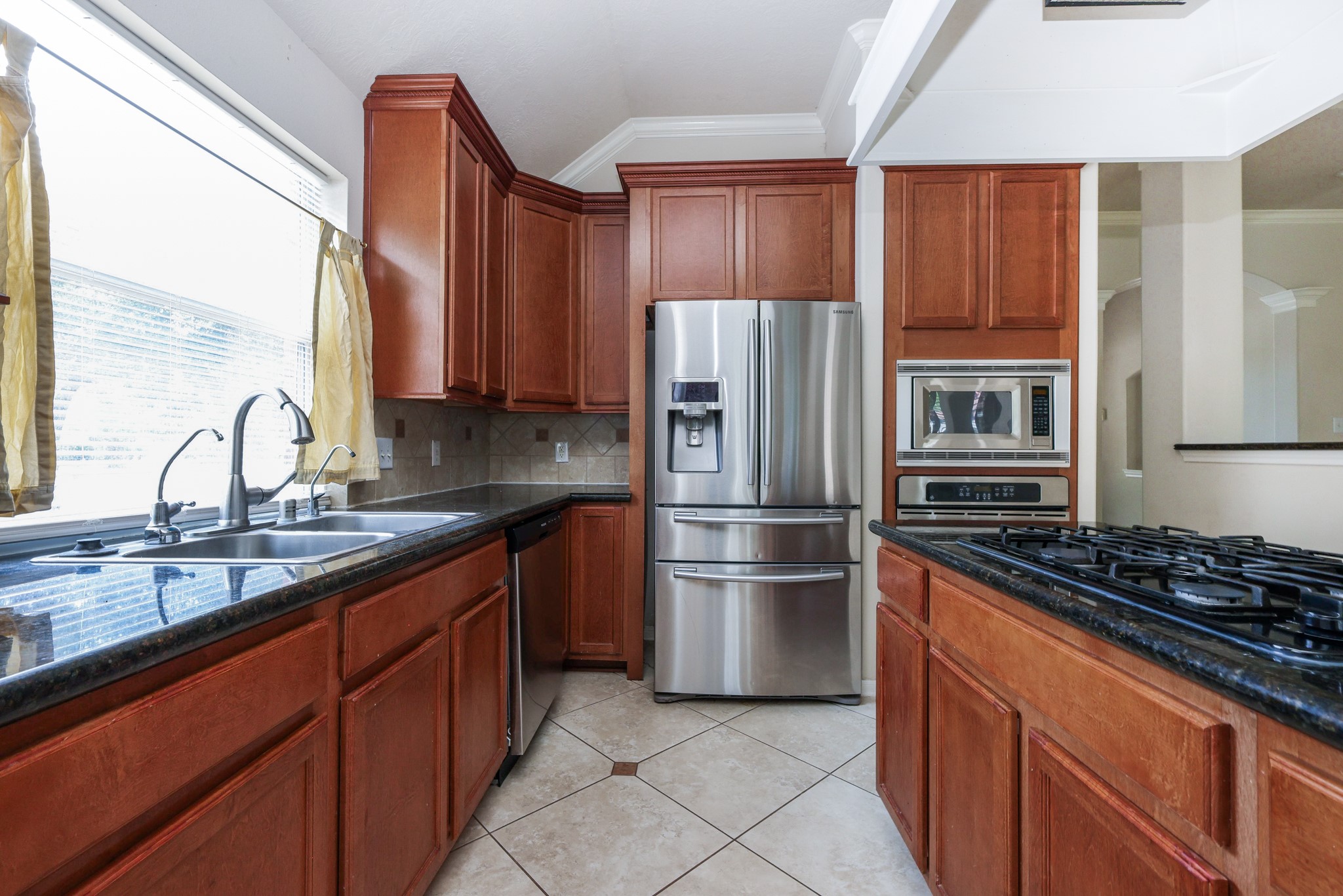 48 Pebble Beach Court Property Photo 6