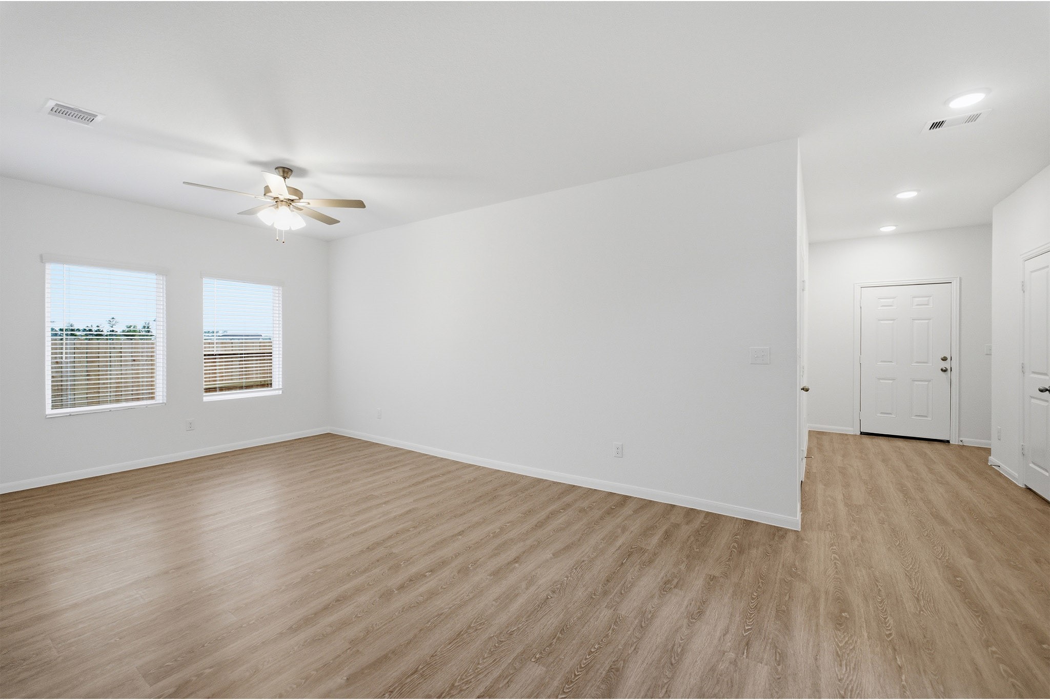 22115 Kiwi Vine Way Property Photo 8