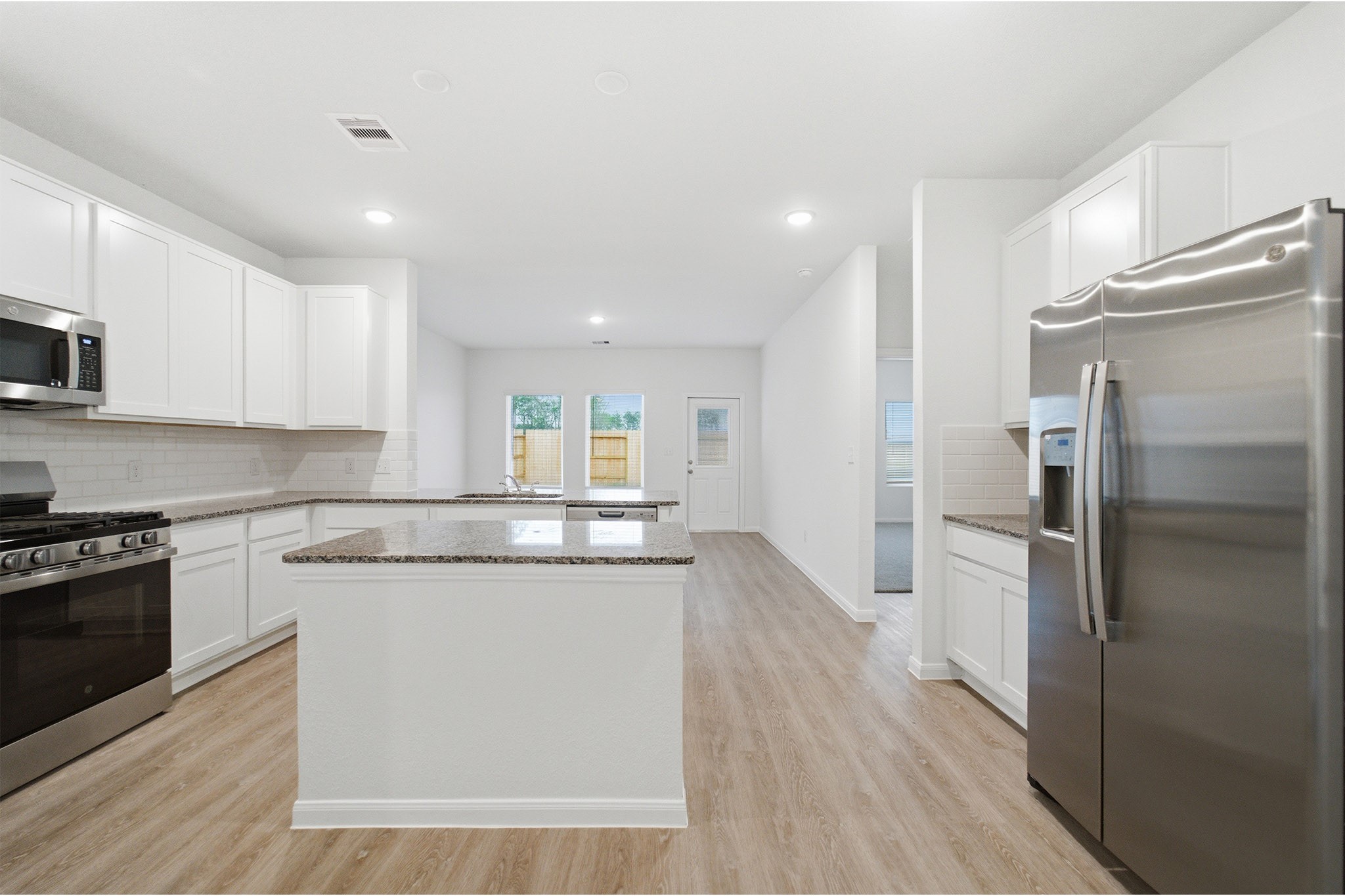 22115 Kiwi Vine Way Property Photo 11